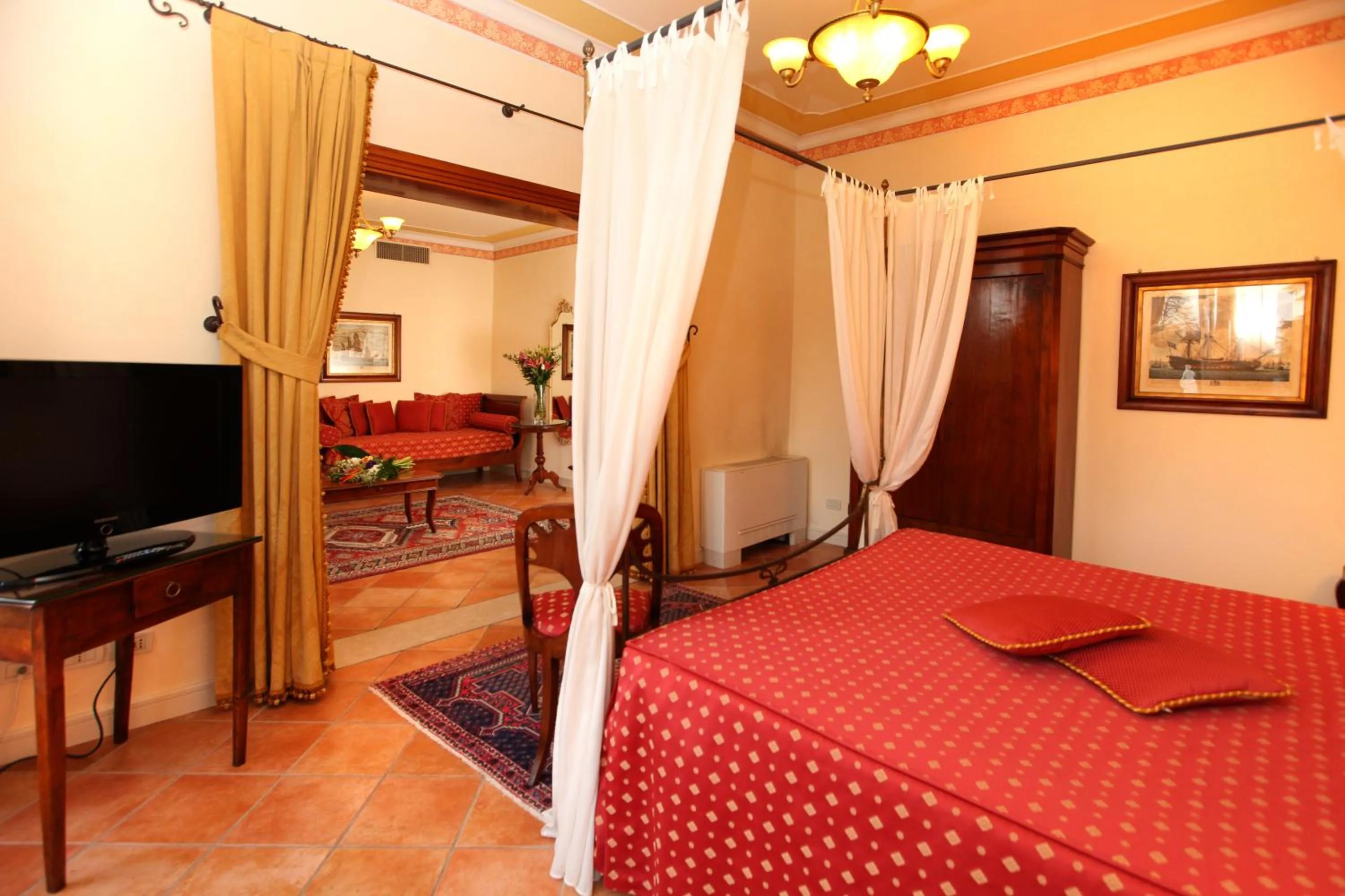 Bed in Villa Fiorita
