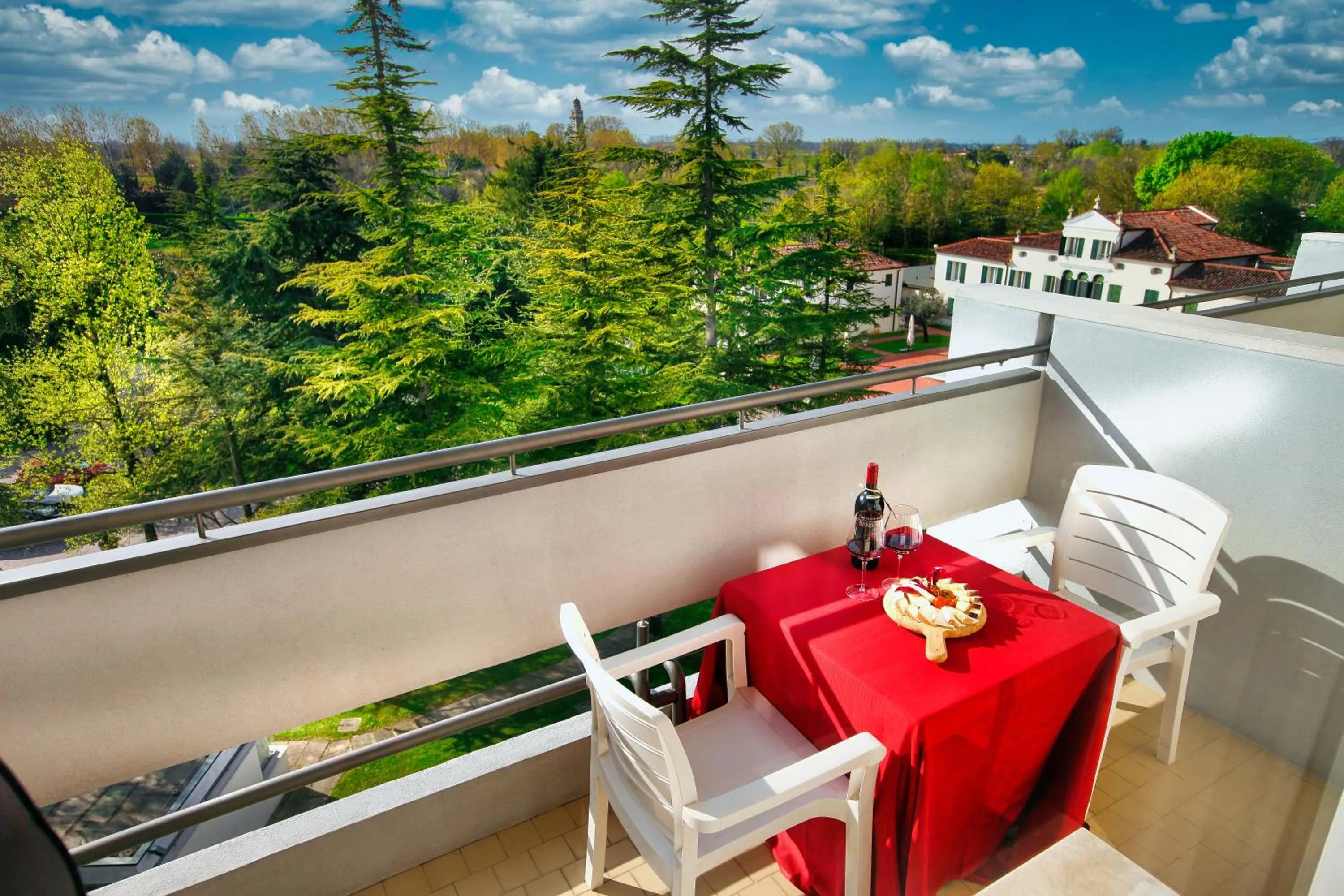 Balcony/Terrace in Villa Fiorita