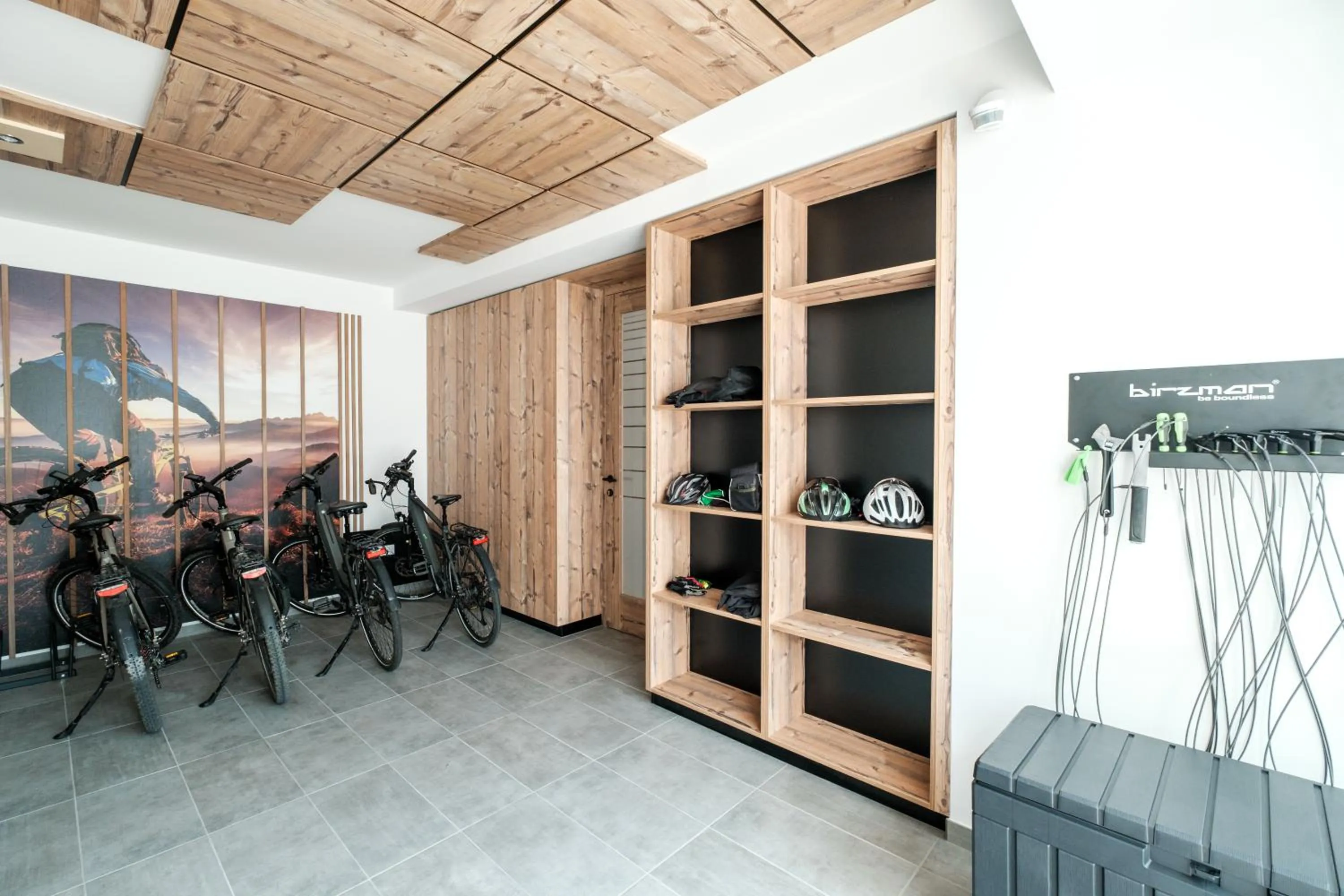 Cycling in Hotel Restaurant Schwarzer Adler