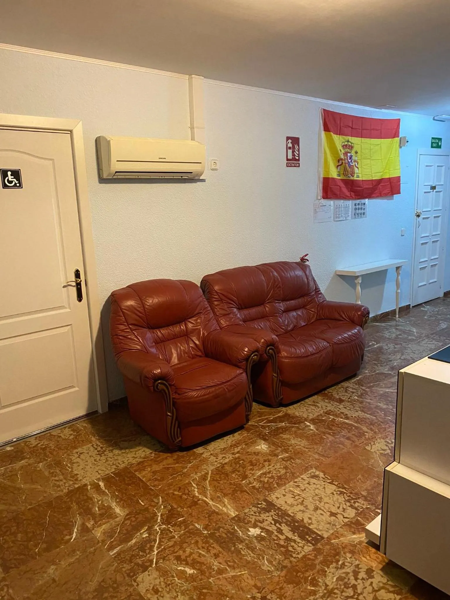 Living room in Pension El Dorado