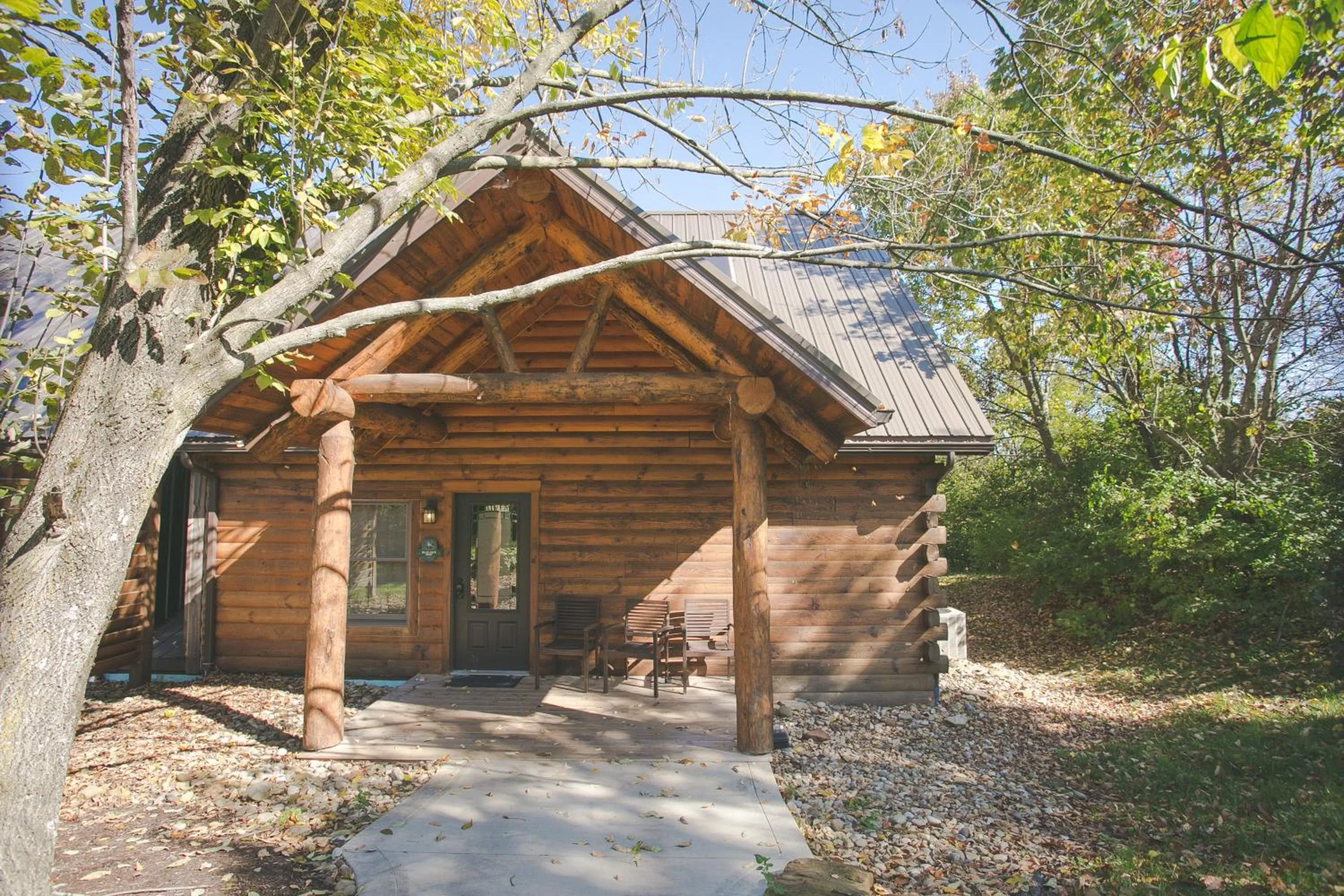Property building in Blue Jays Nest Cabin by Amish Country Lodging