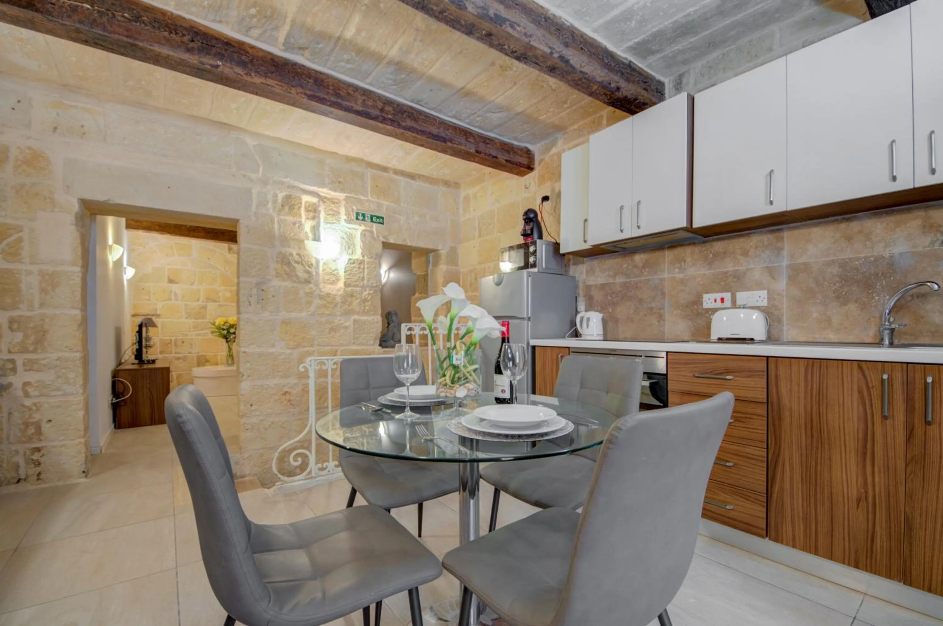 Living room in Tritoni Harbour suites - Valletta