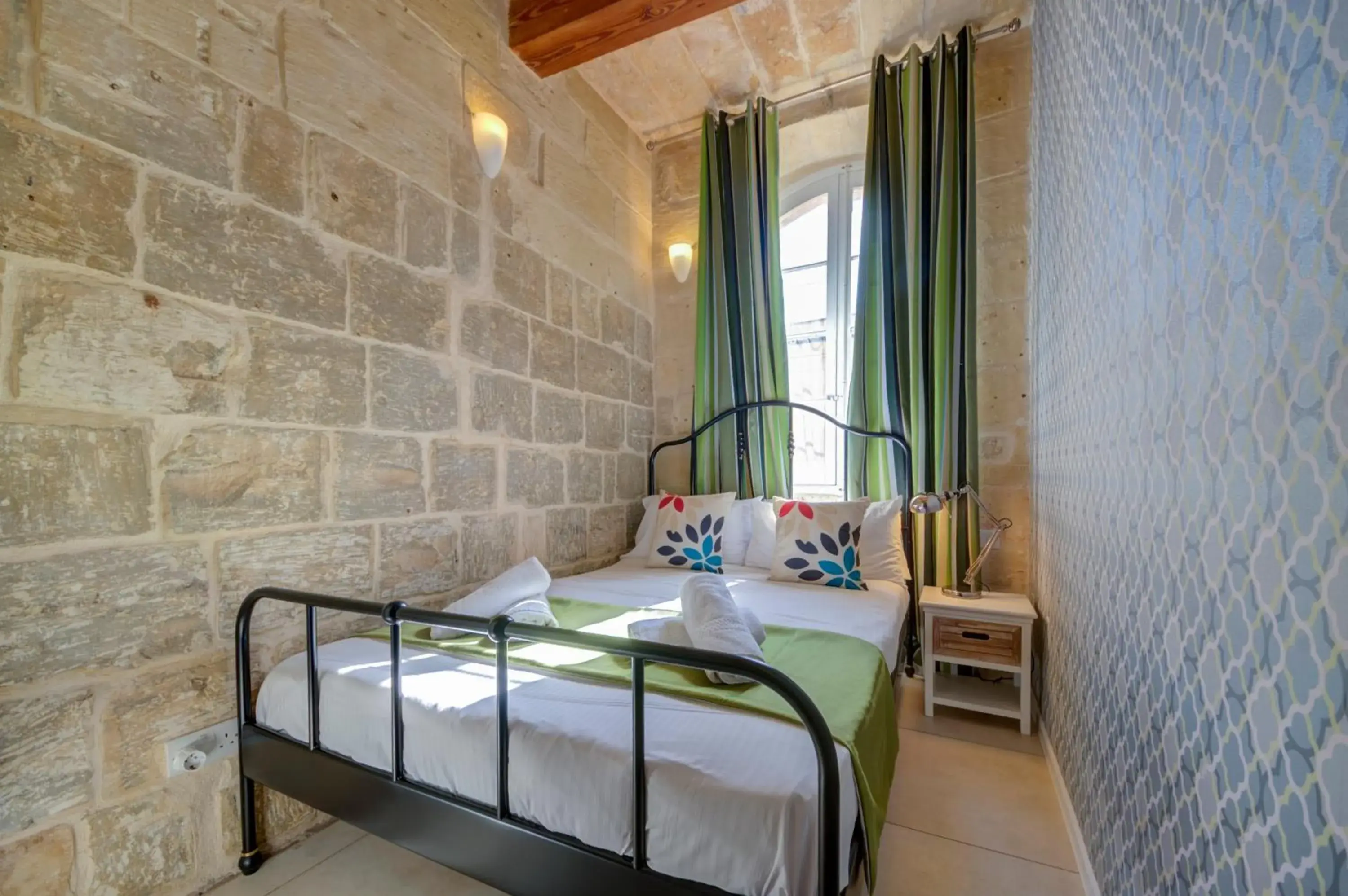 Studio Apartment in Tritoni Harbour suites - Valletta Studio Apartment in Tritoni Harbour suites - Valletta