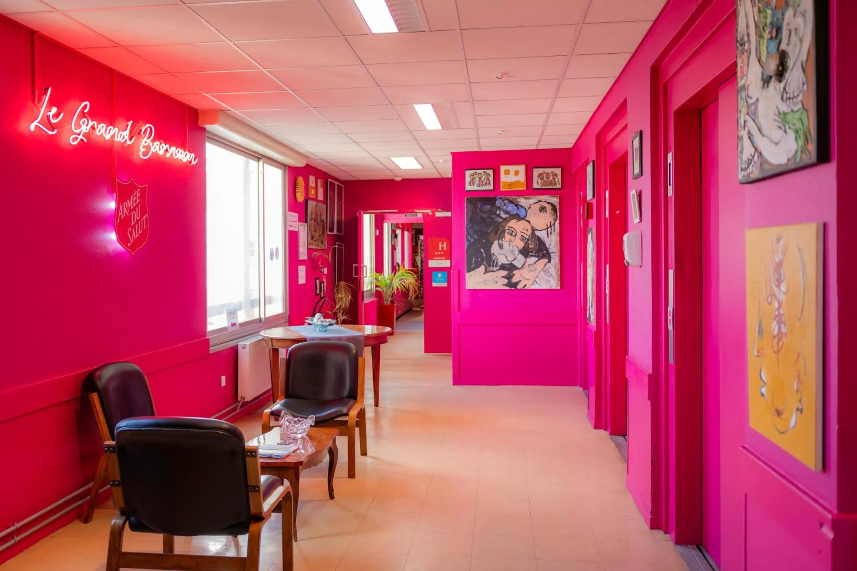 Lobby or reception in Hôtel Le Grand Barnum