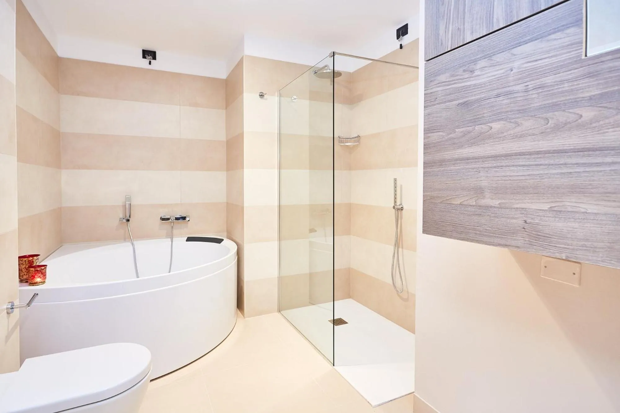 Bathroom in Ferretti MajesticHouse