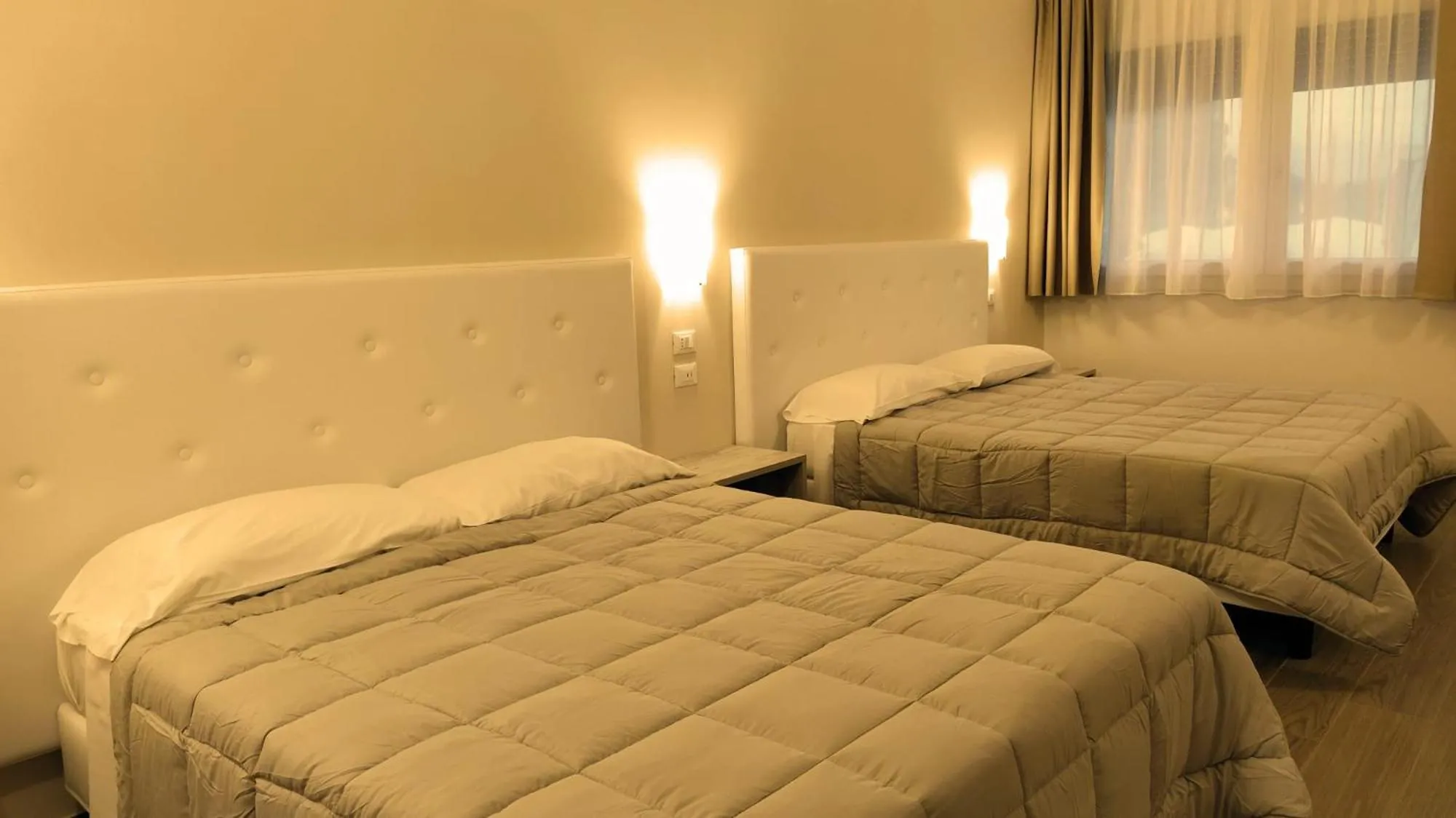 Bed in Hotel Ristorante alla Campagna