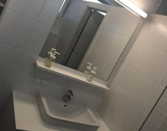 Bathroom in Motel Graz Ost I Free Parking I Self Check-in