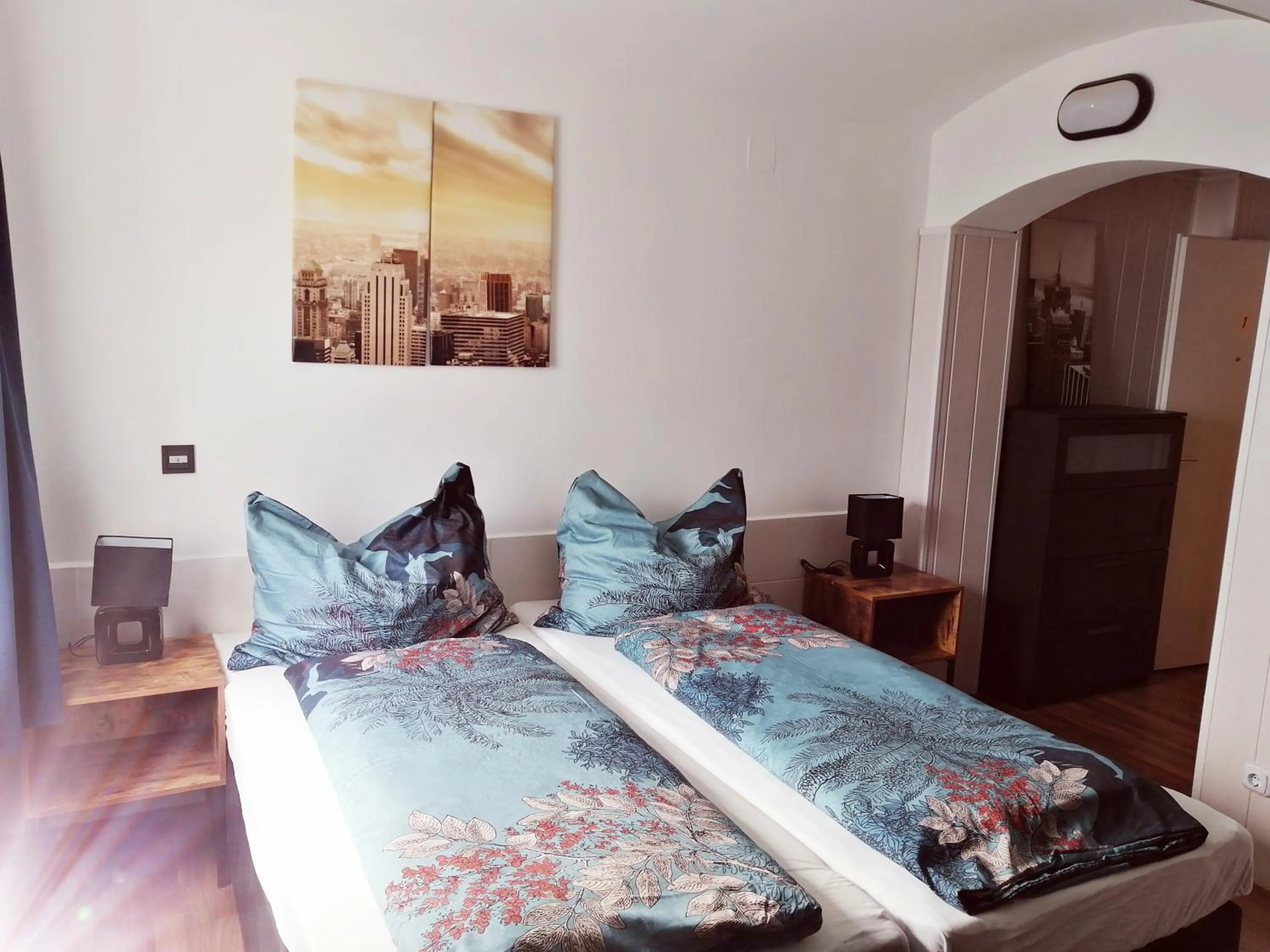 Bed in Motel Graz Ost I Free Parking I Self Check-in