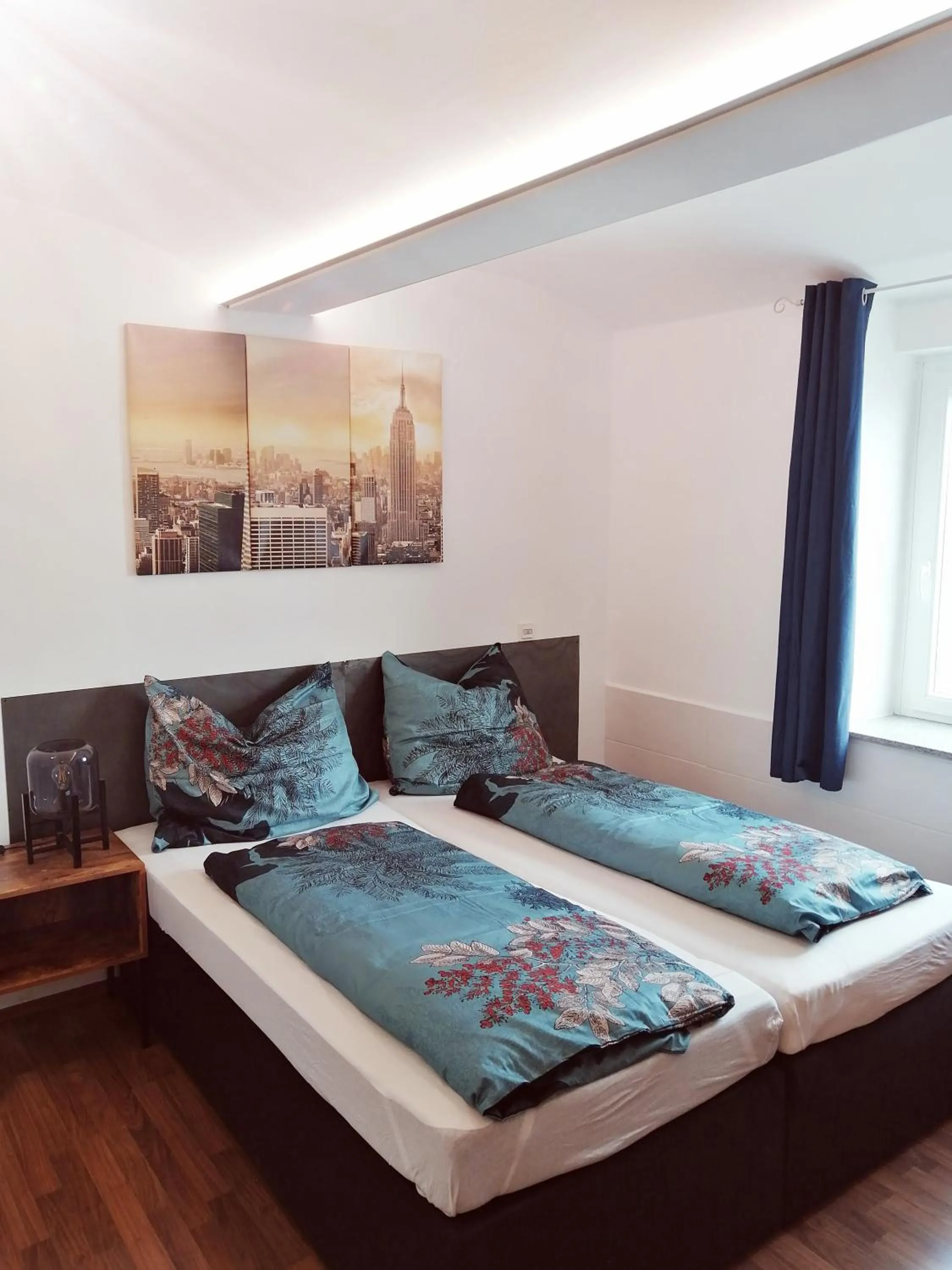 Bed in Motel Graz Ost I Free Parking I Self Check-in