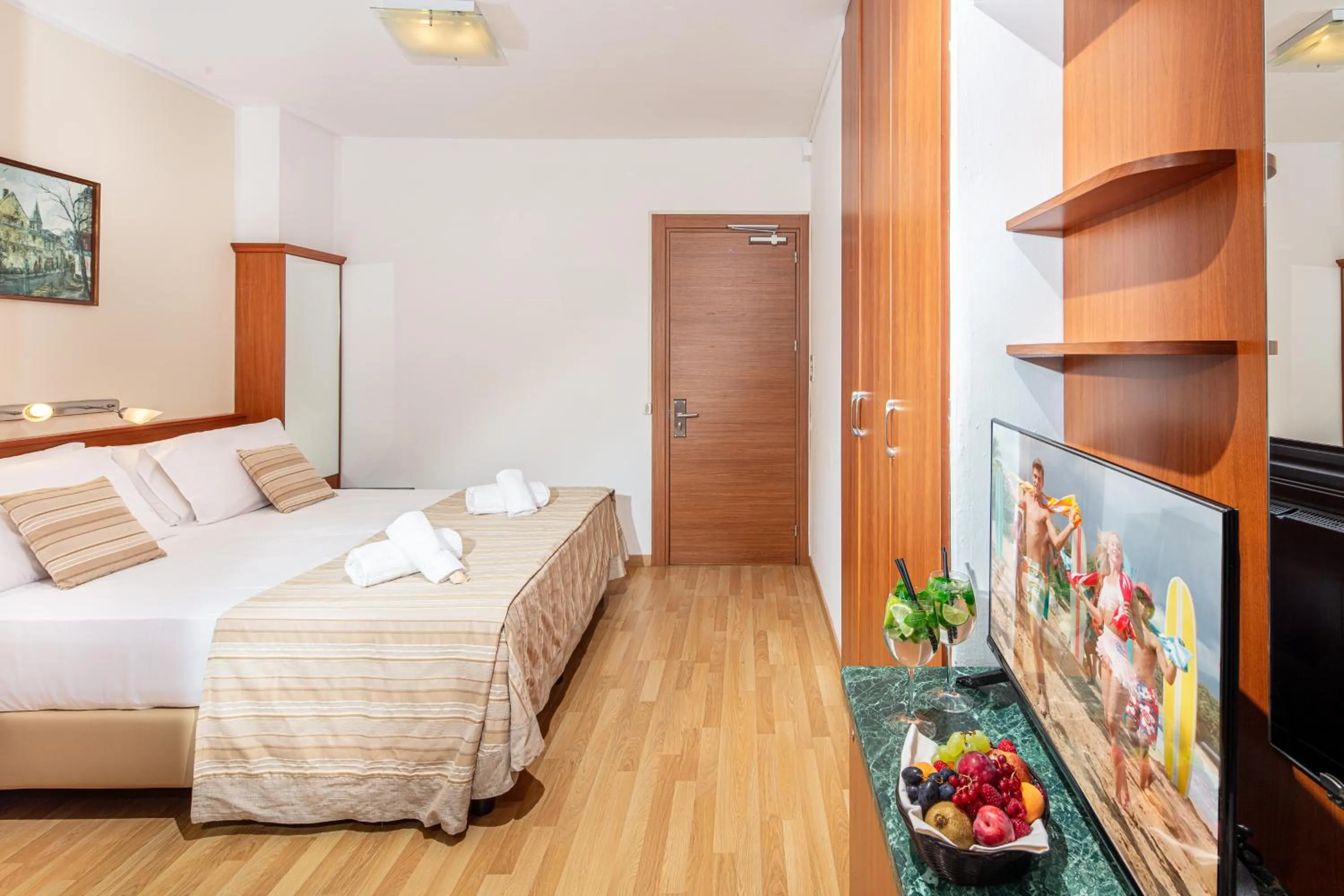 Restaurant/places to eat, Bed in Hotel Bembo