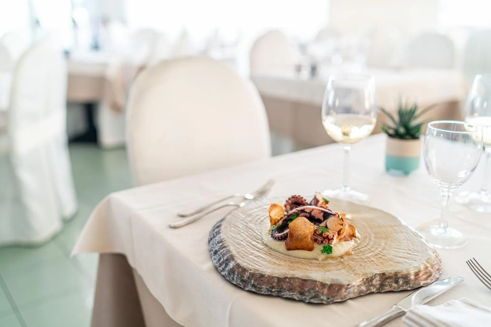 Food and drinks in Hotel Bellevue