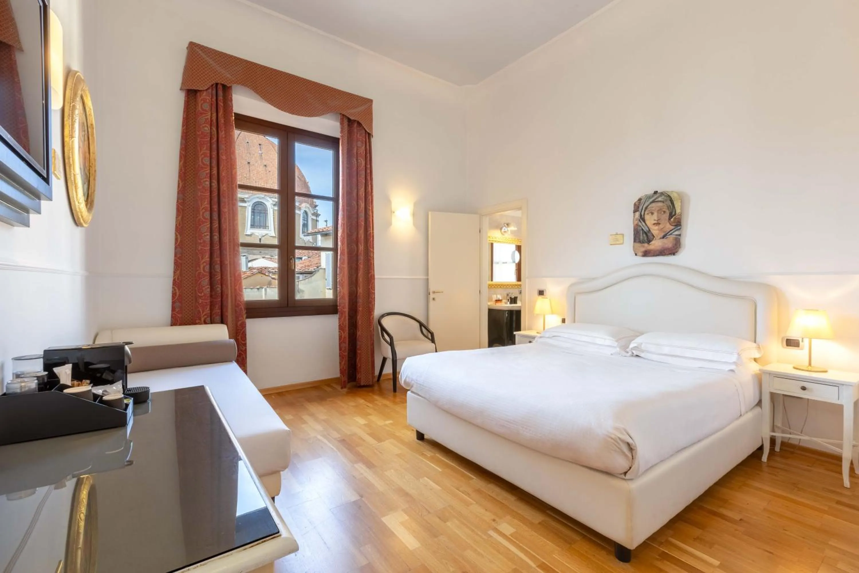 Bedroom, Bed in Relais Hotel Centrale "Dimora Storica"