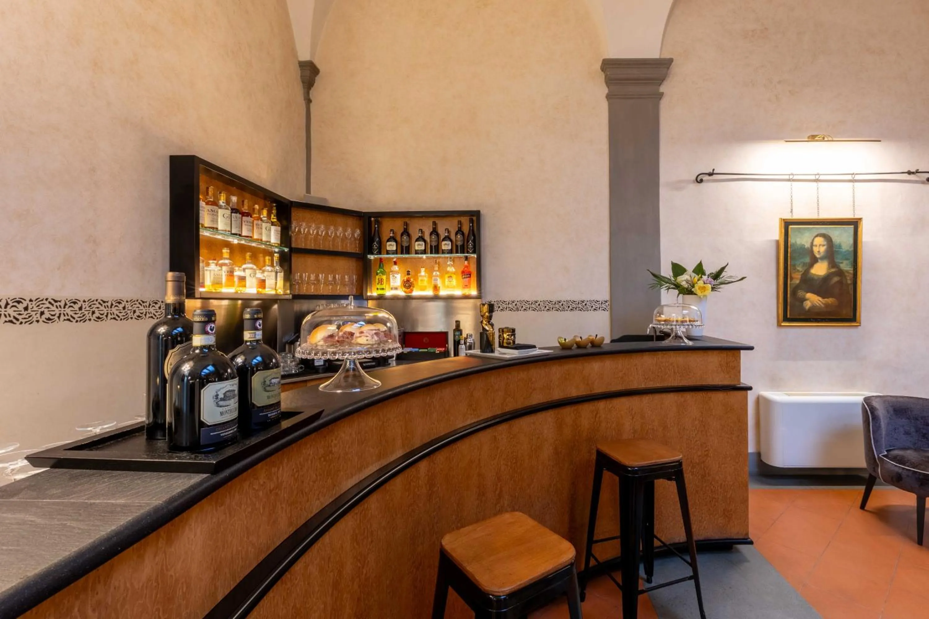Lounge or bar in Relais Hotel Centrale "Dimora Storica"