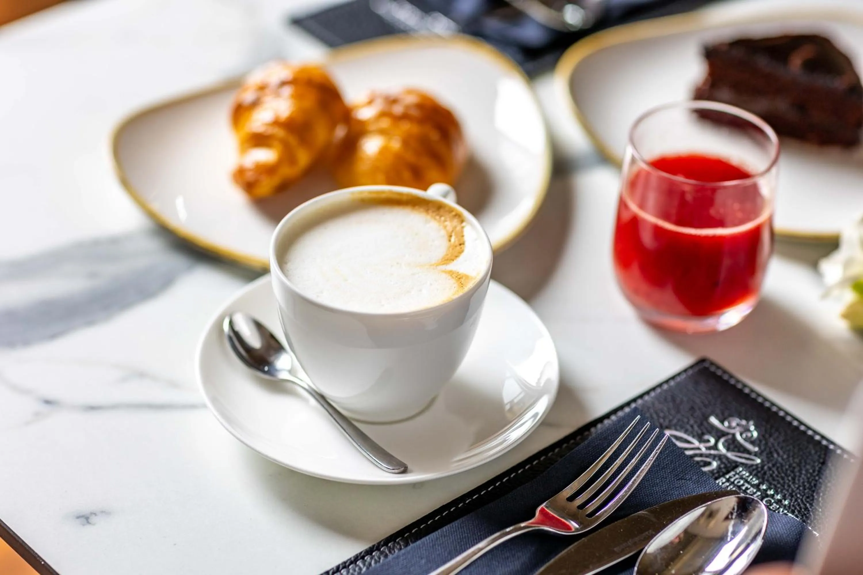 Breakfast in Relais Hotel Centrale "Dimora Storica"