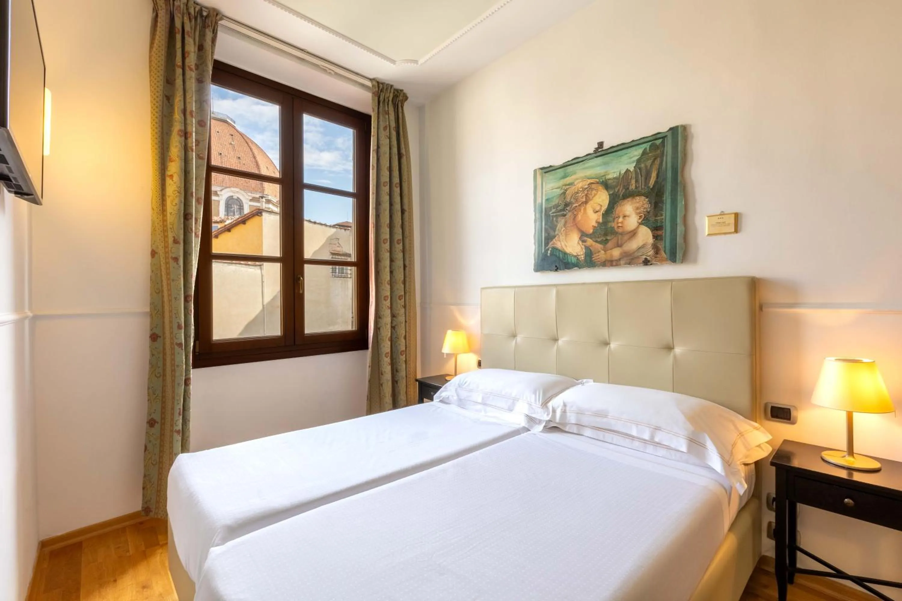 Bedroom, Bed in Relais Hotel Centrale "Dimora Storica"