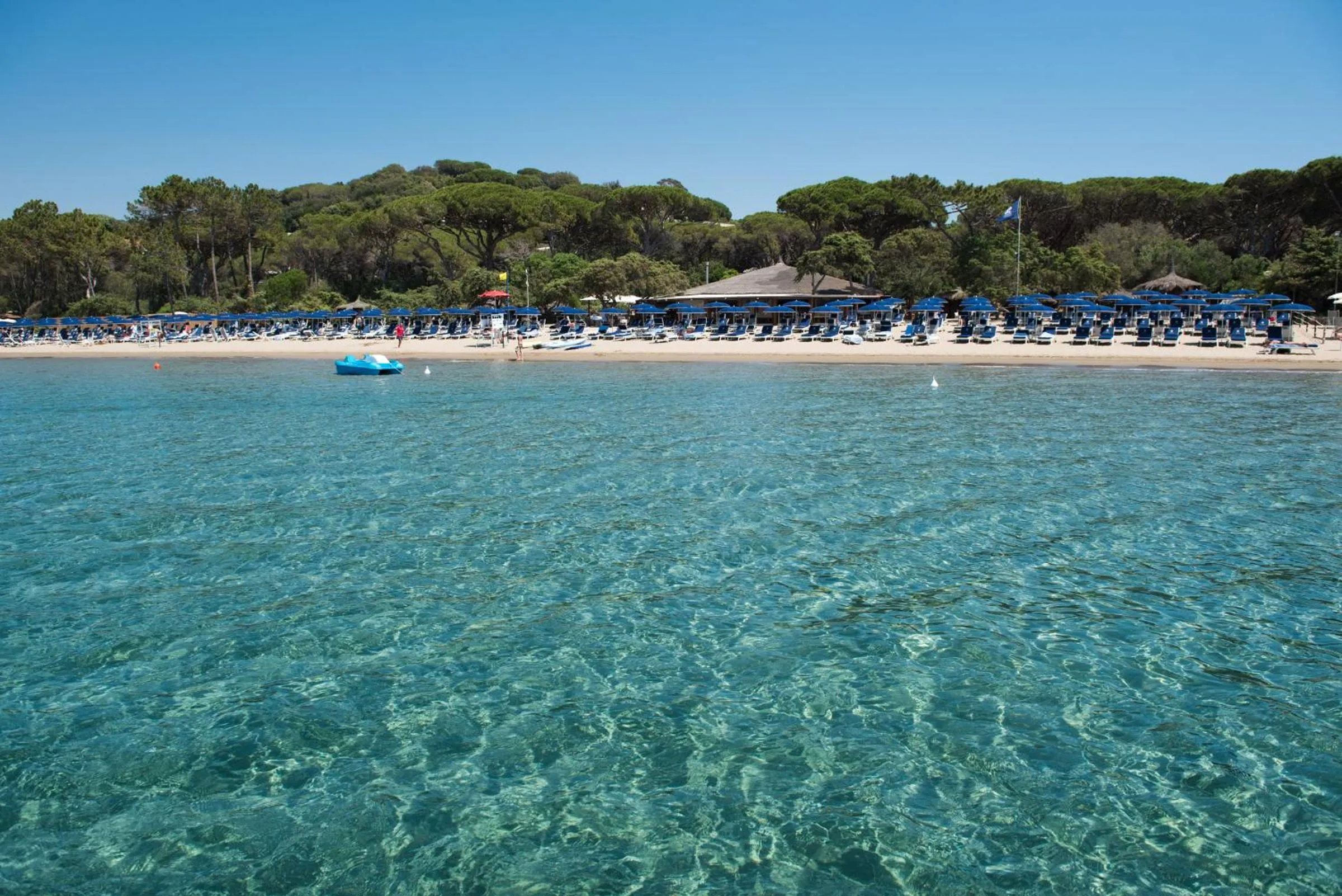 Beach in Gallia Palace Hotel - Relais & Châteaux