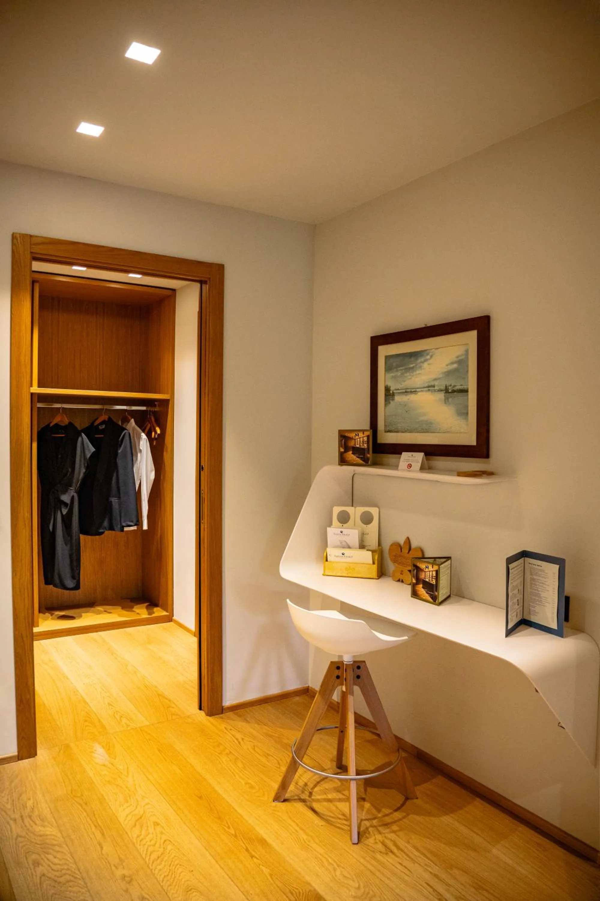 Photo of the whole room in Gallia Palace Hotel - Relais & Châteaux