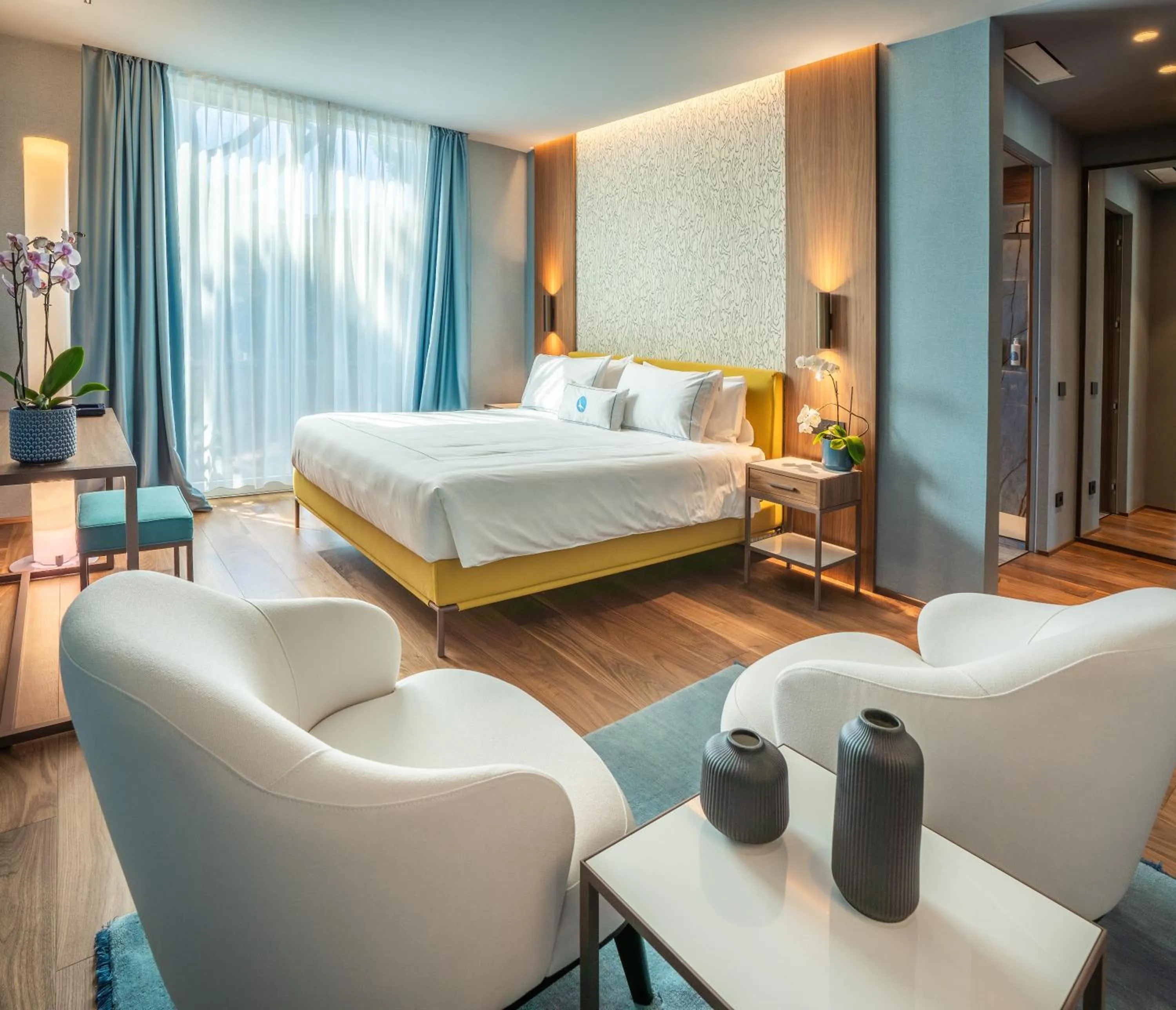 Bedroom, Bed in Gallia Palace Hotel - Relais & Châteaux