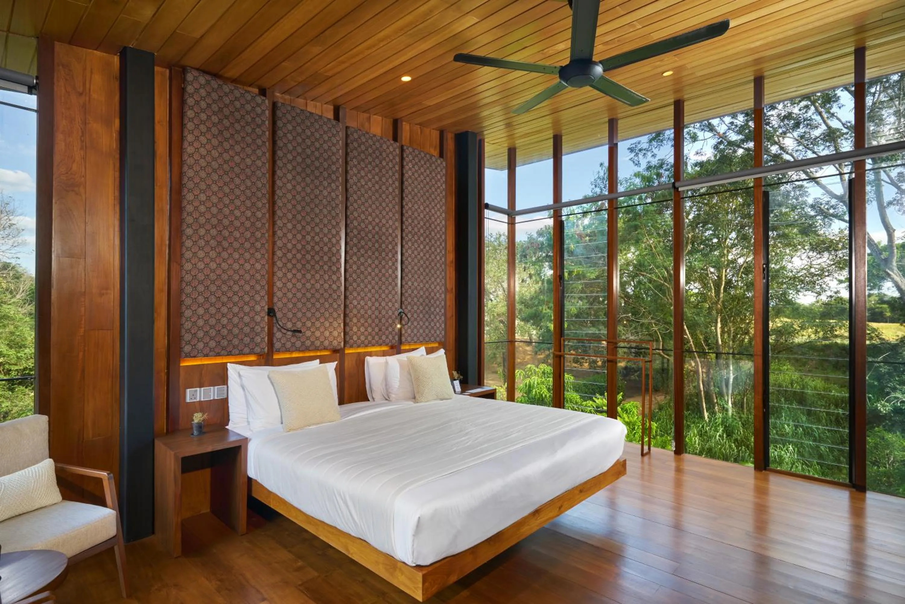 Bedroom, Bed in Taru Villas Maia - Habarana