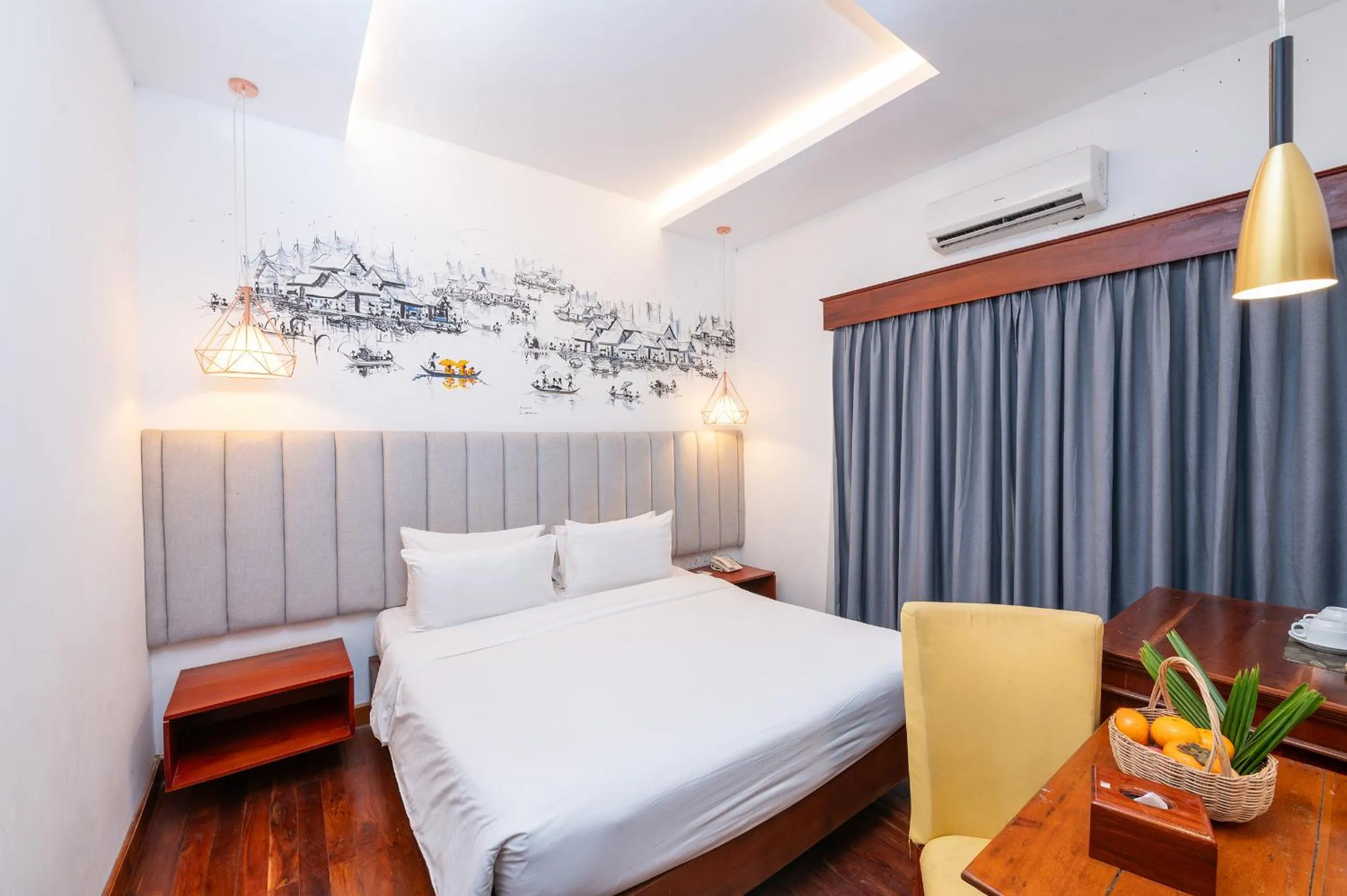 Bed in Victoria Central Residence