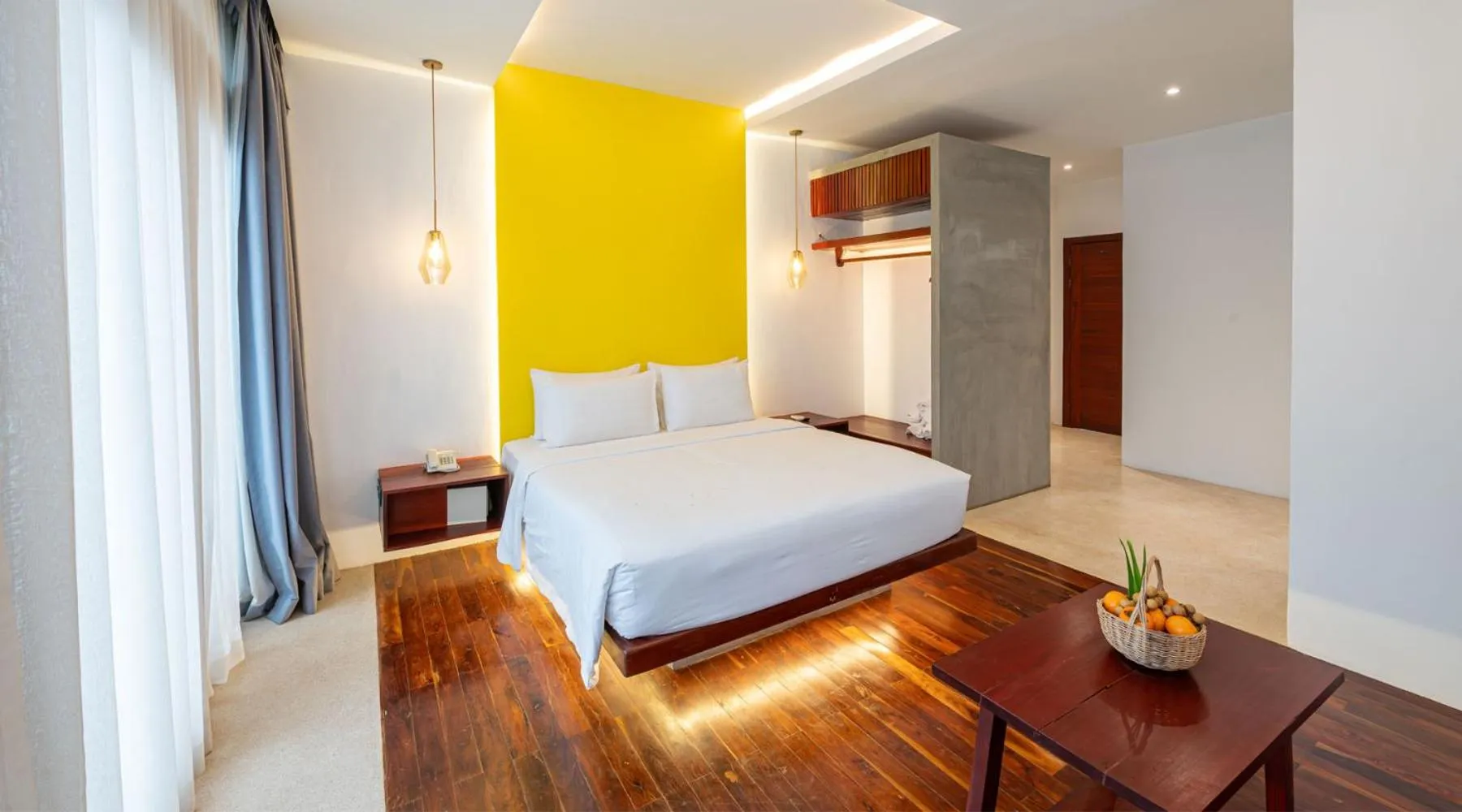 Bed in Victoria Central Residence