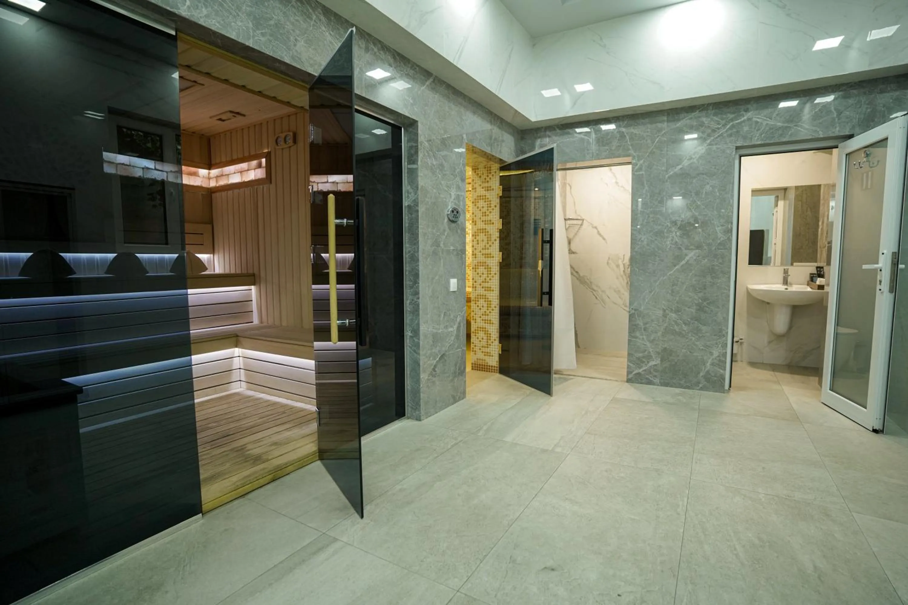 Sauna in Milan Hotel