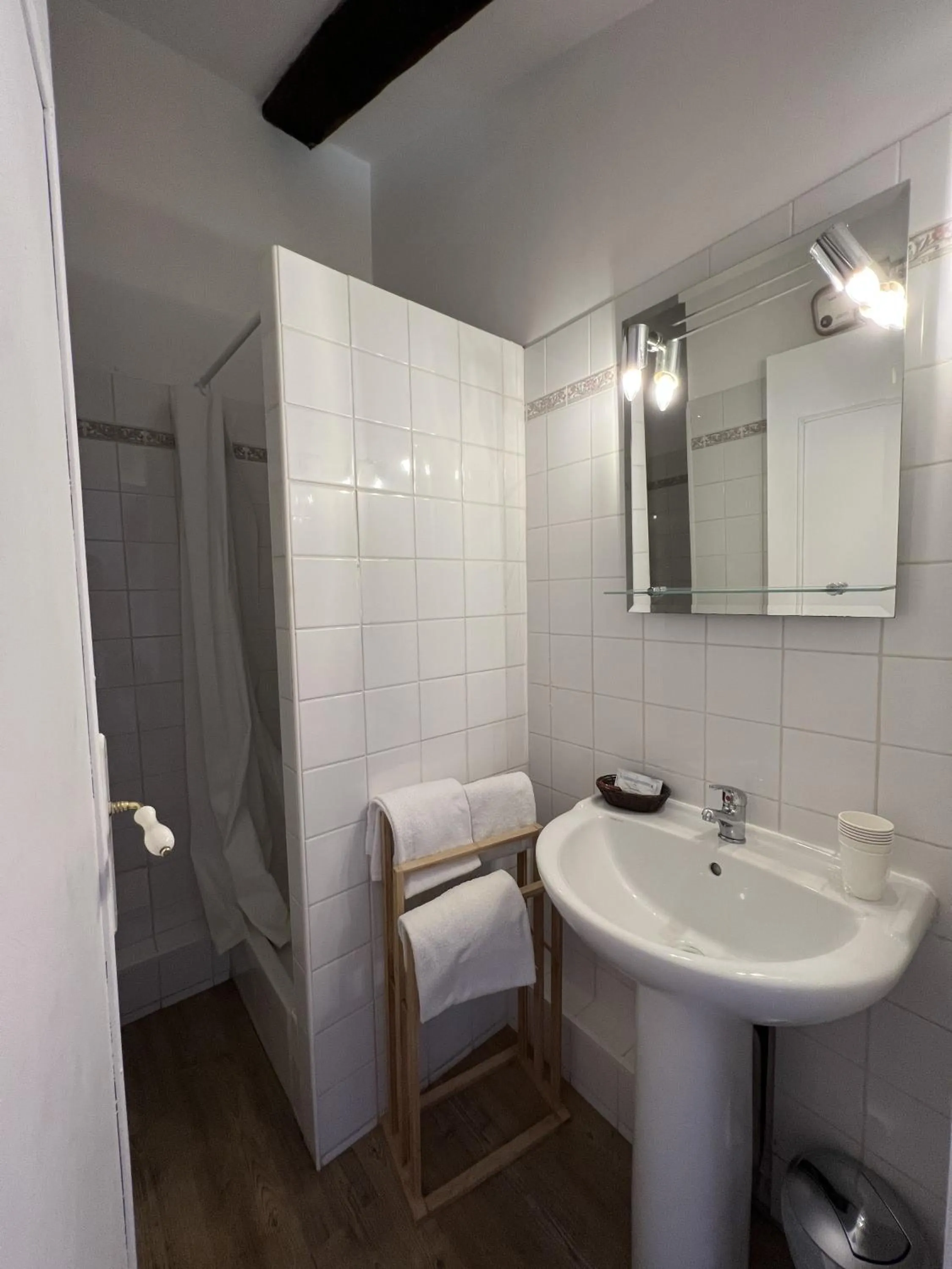 Shower in Casa Musicale