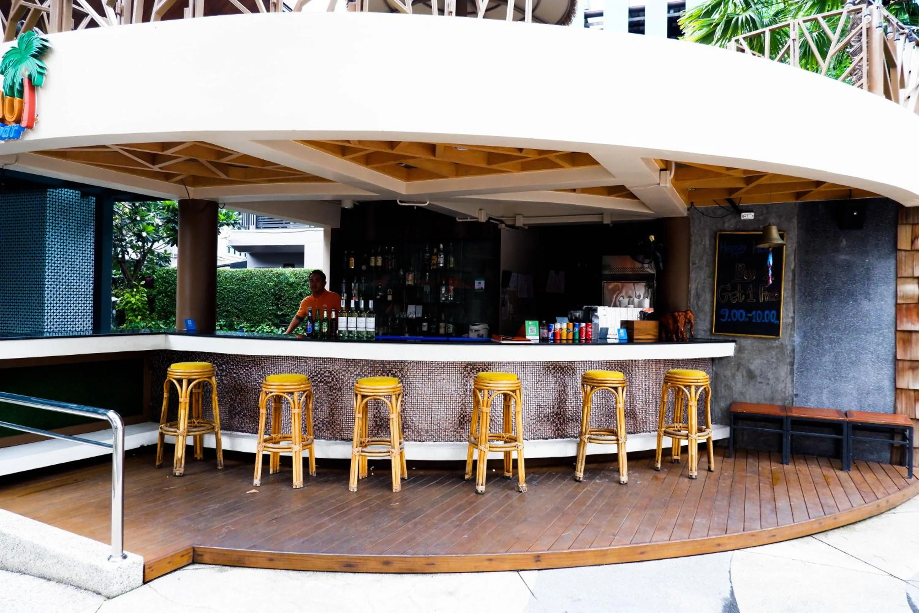 Alcoholic drinks in The Beach Heights Resort SHA Plus