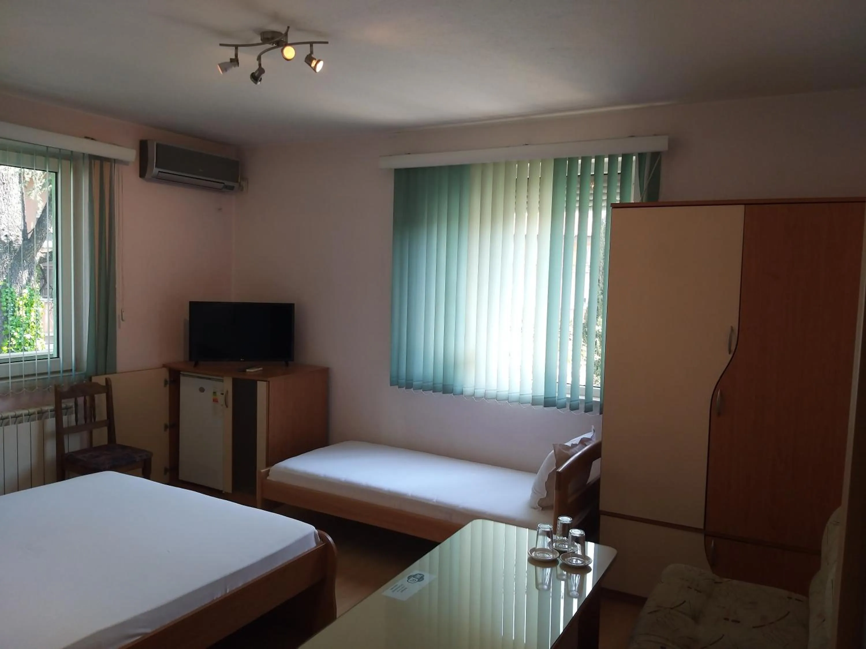 Bed in Hotel Tsarevets