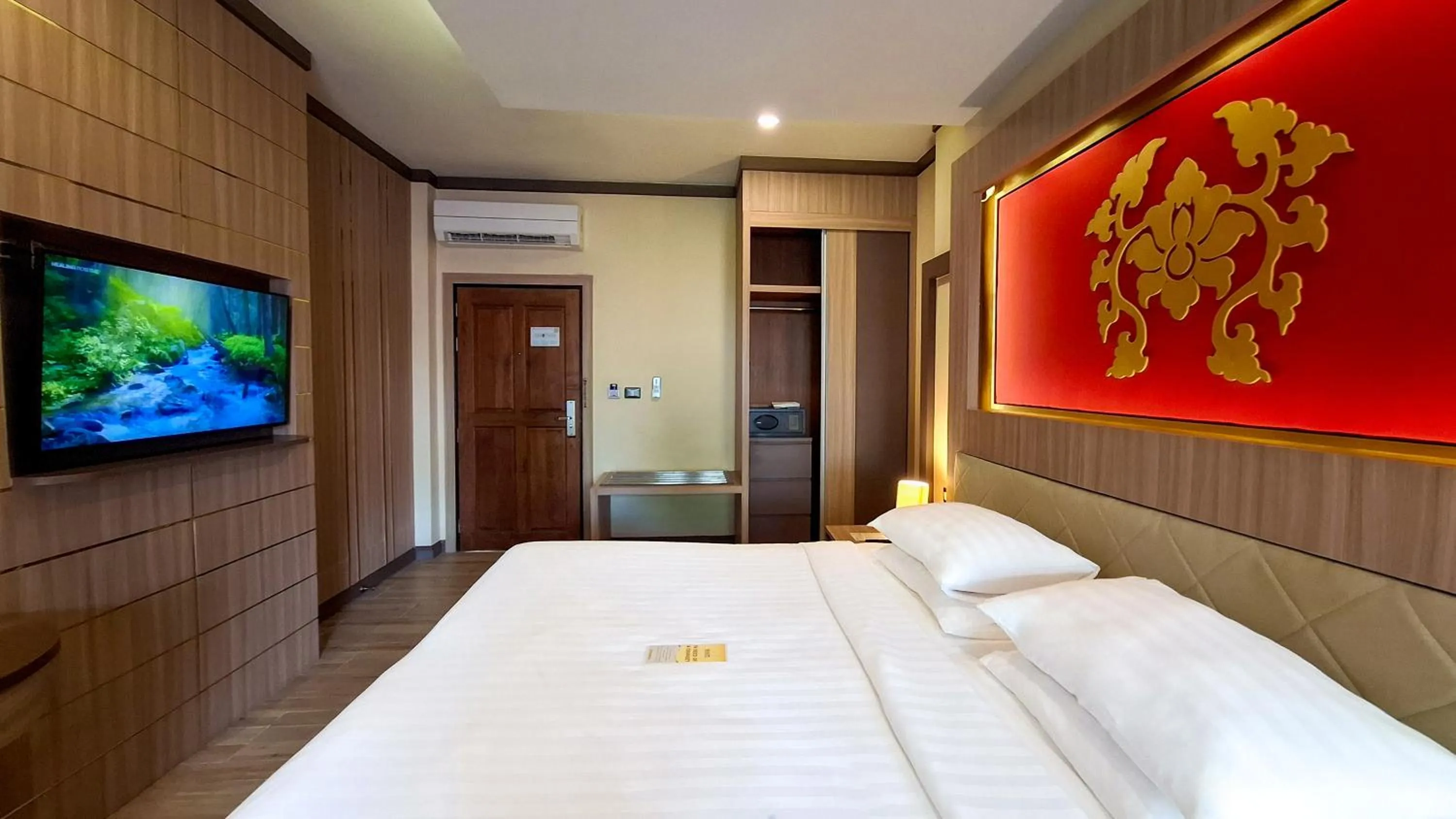 Bed in Quality Beach Resorts and Spa Patong