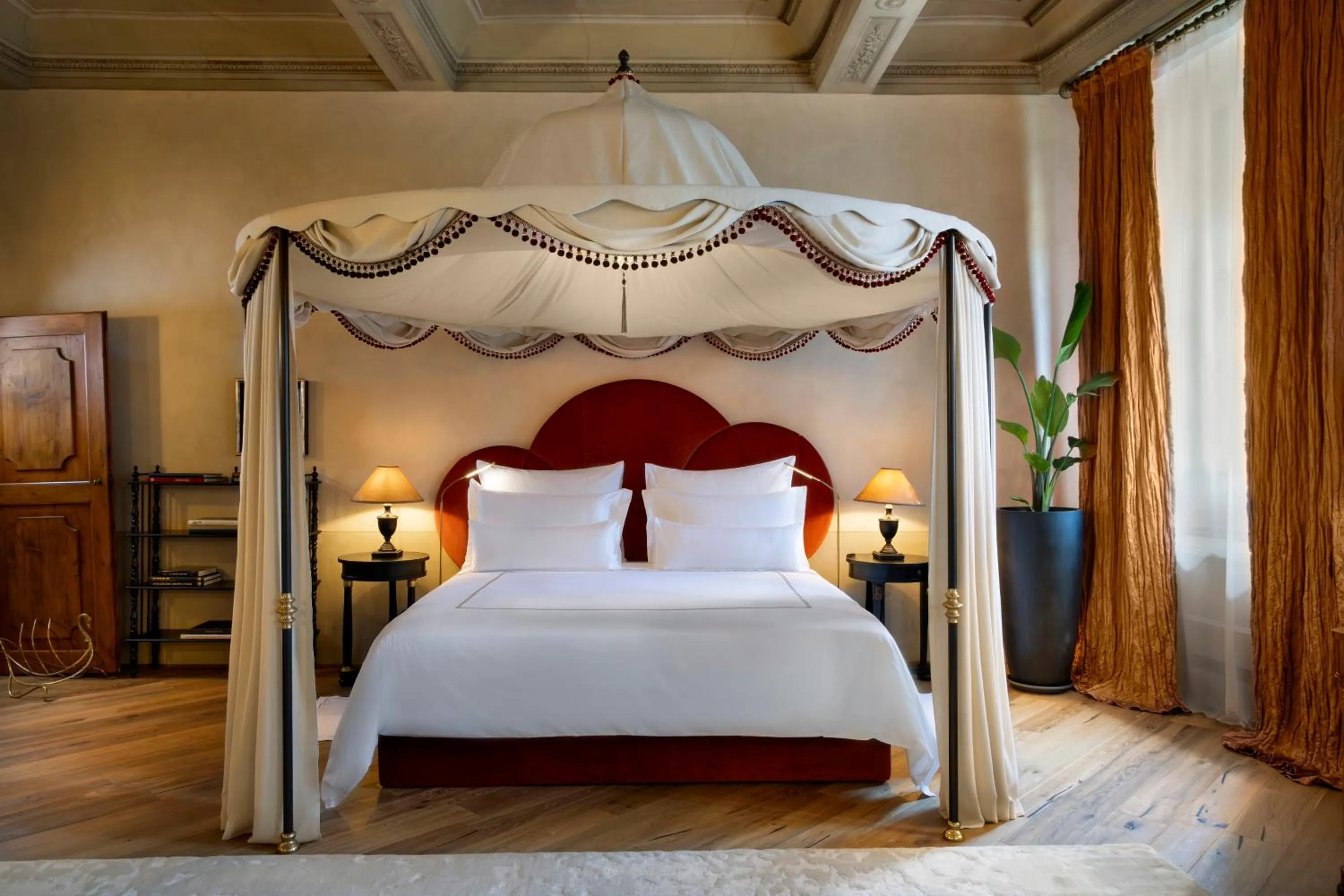 Bed in The James Suite Hotel Firenze 1564 - Small Luxury Hotels of the World