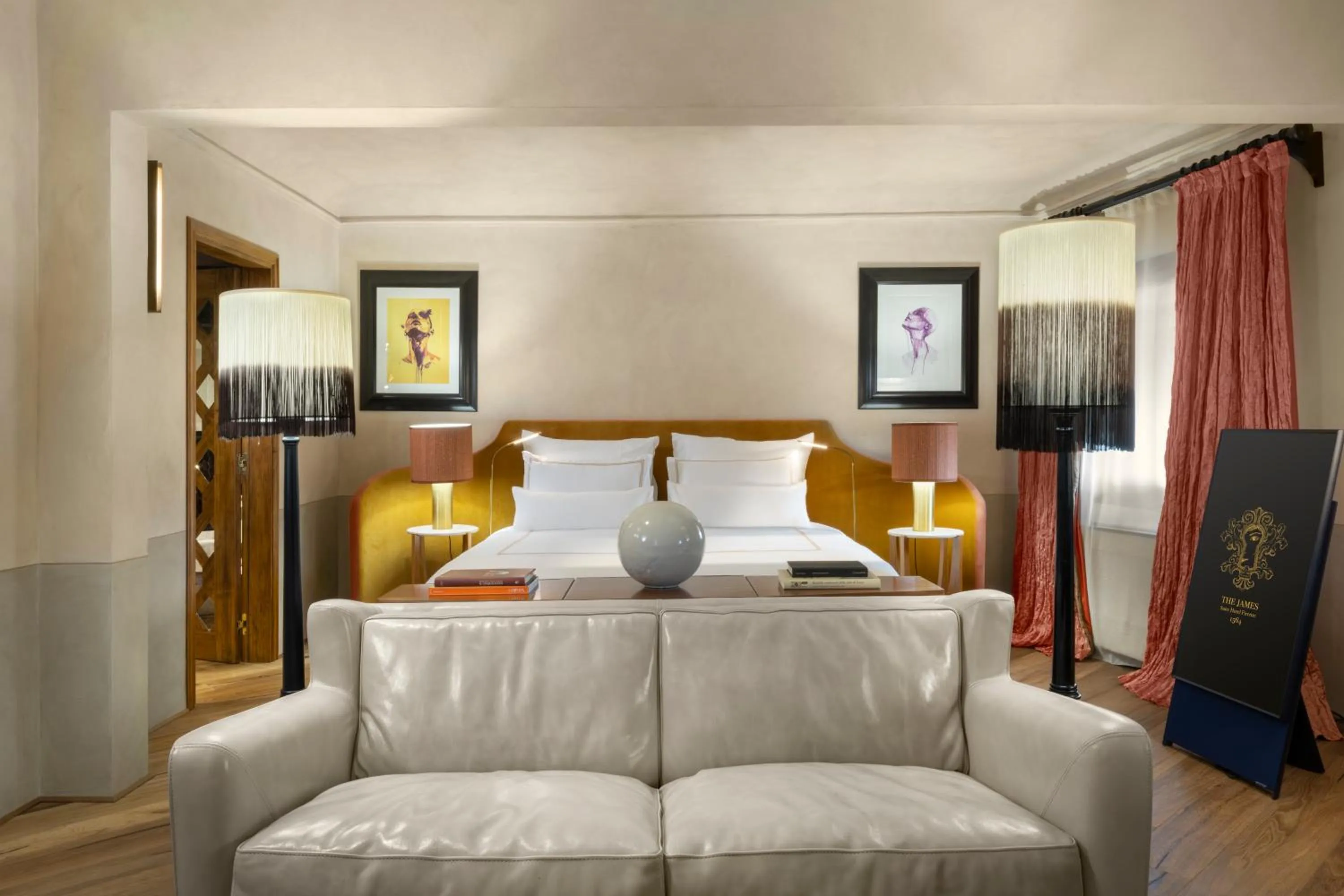 Bedroom, Bed in The James Suite Hotel Firenze 1564 - Small Luxury Hotels of the World