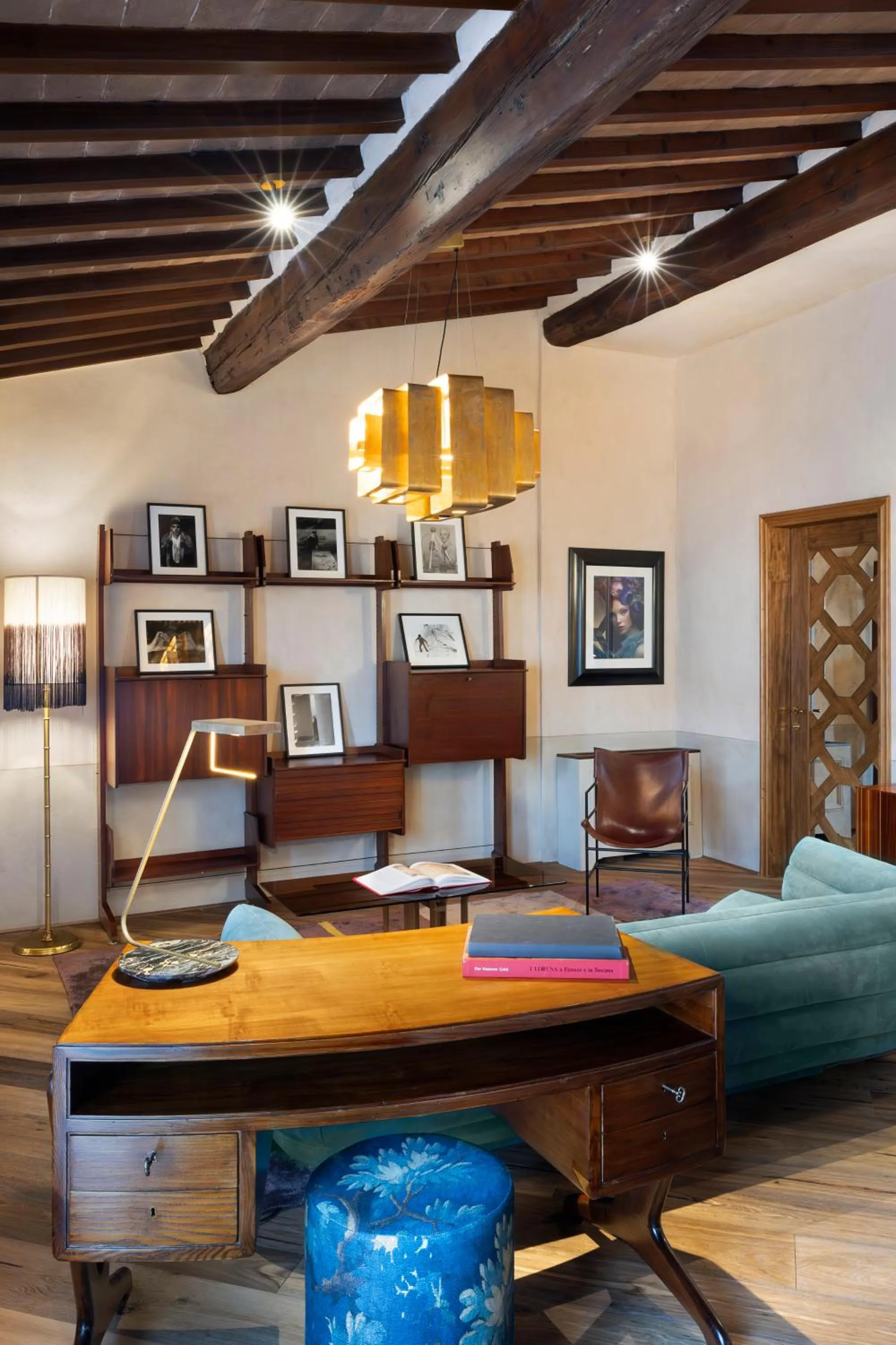 Living room in The James Suite Hotel Firenze 1564 - Small Luxury Hotels of the World