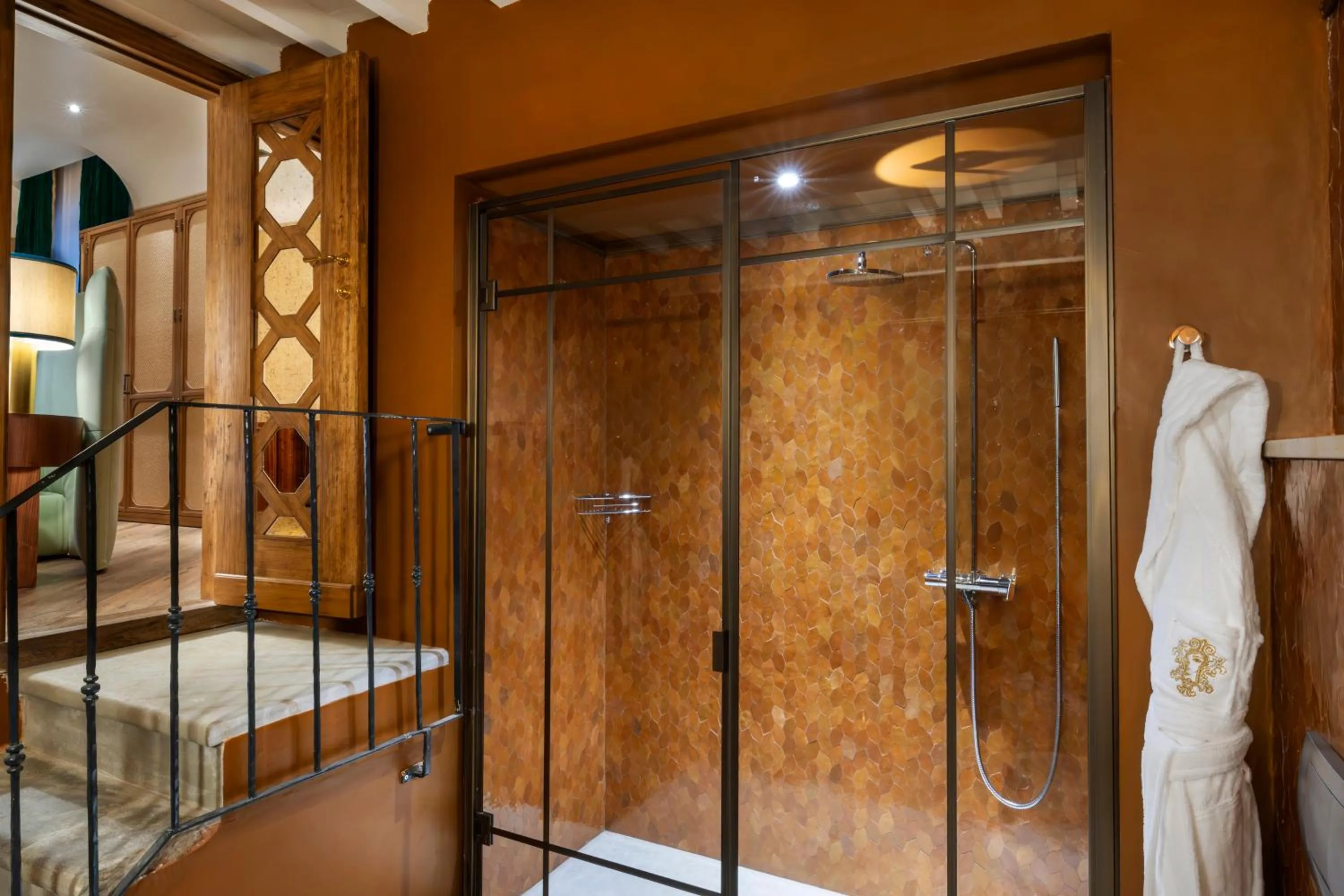 Shower in The James Suite Hotel Firenze 1564 - Small Luxury Hotels of the World