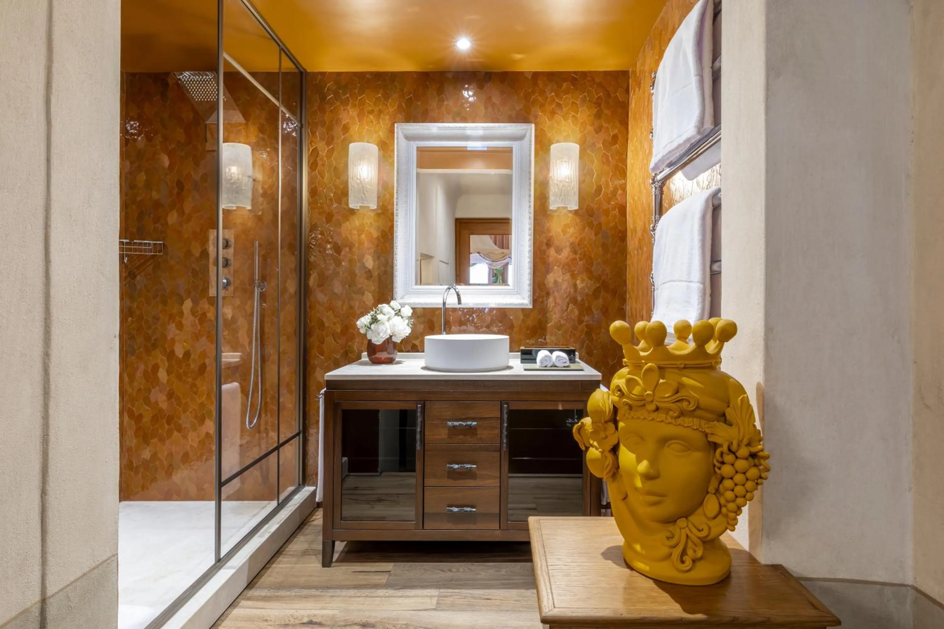 Shower in The James Suite Hotel Firenze 1564 - Small Luxury Hotels of the World