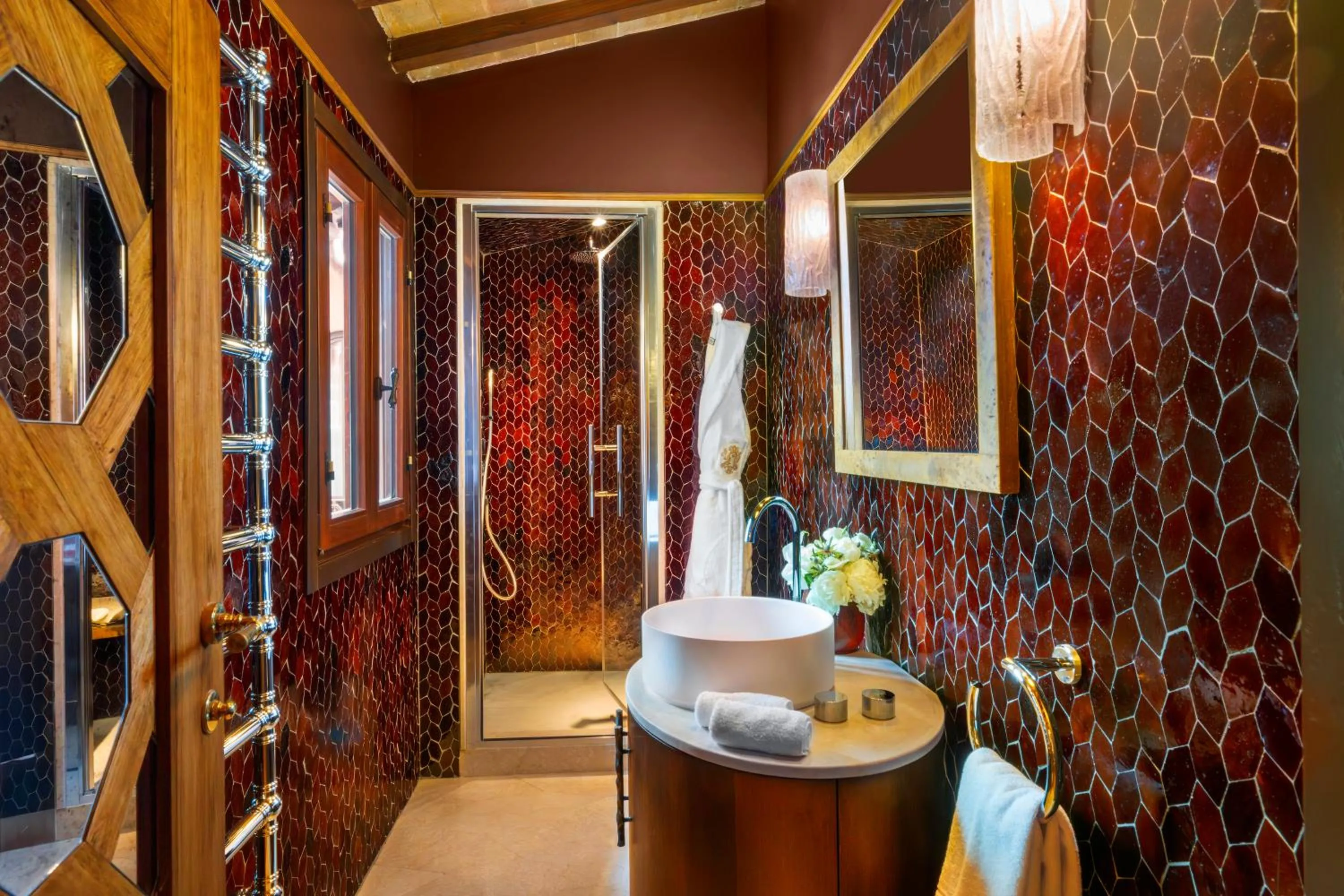 Shower in The James Suite Hotel Firenze 1564 - Small Luxury Hotels of the World