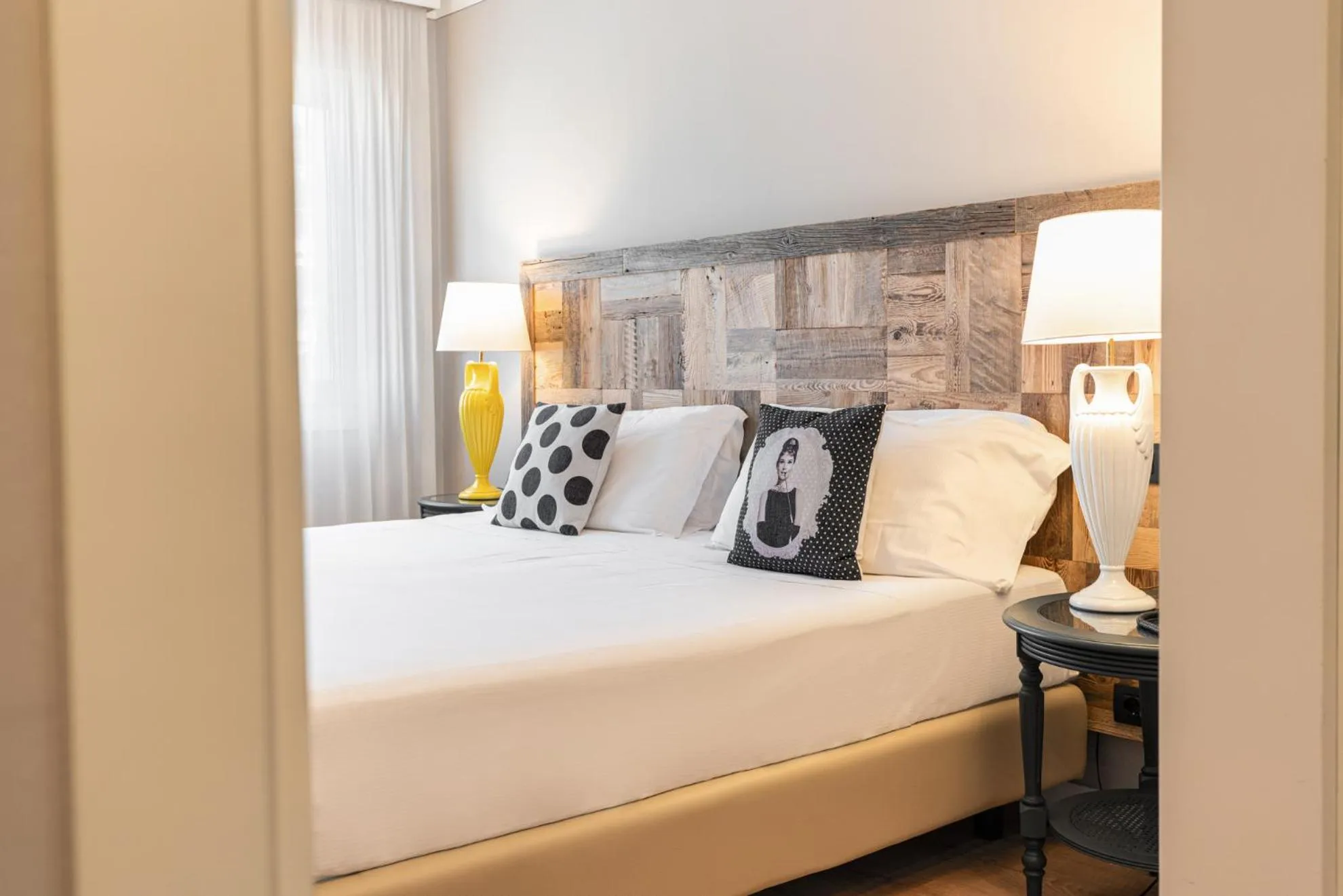 Bedroom, Bed in Hotel Leon d'Oro