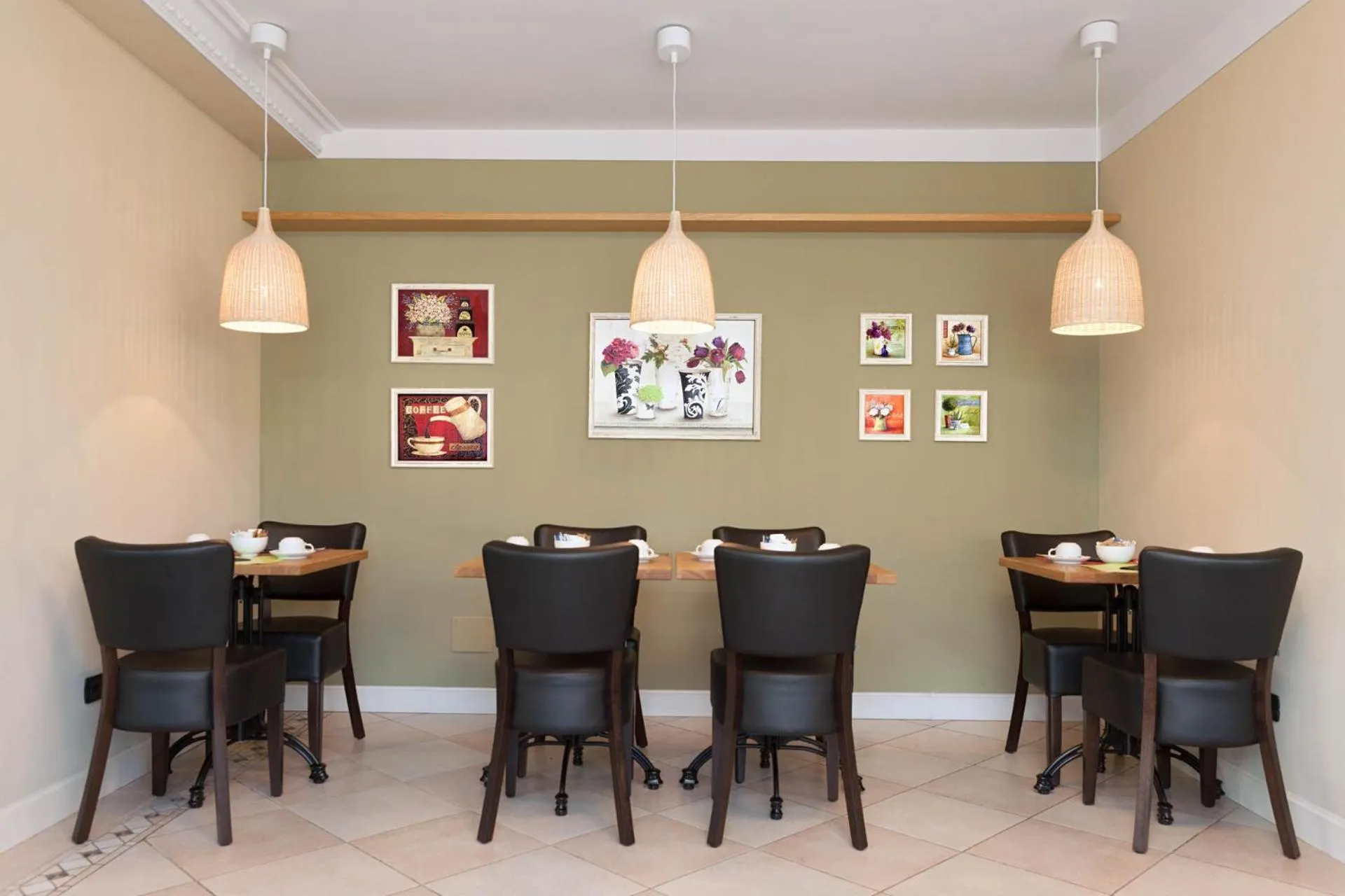 Restaurant/places to eat in Hotel Leon d'Oro