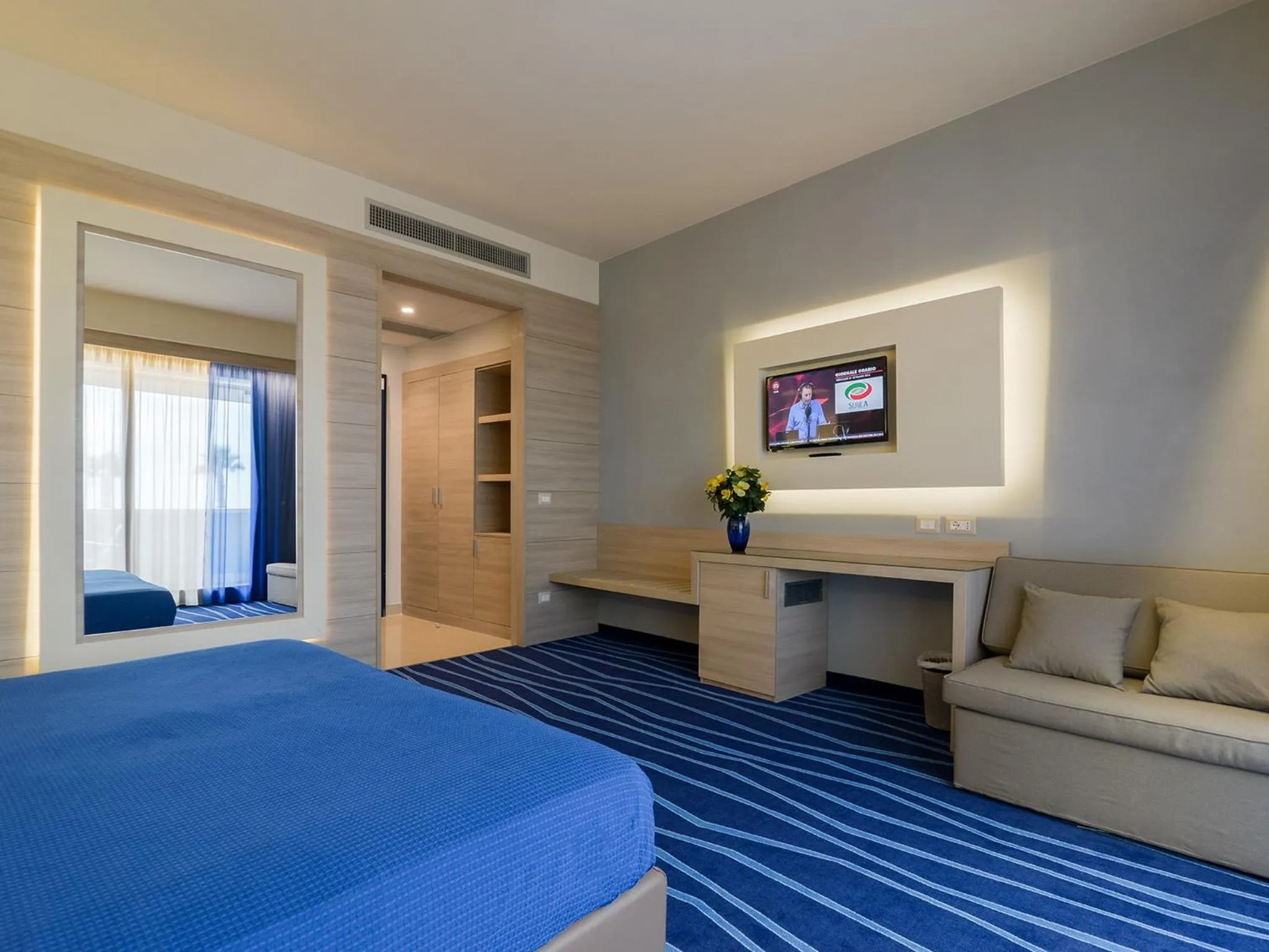 TV and multimedia, Bed in President Park Hotel
