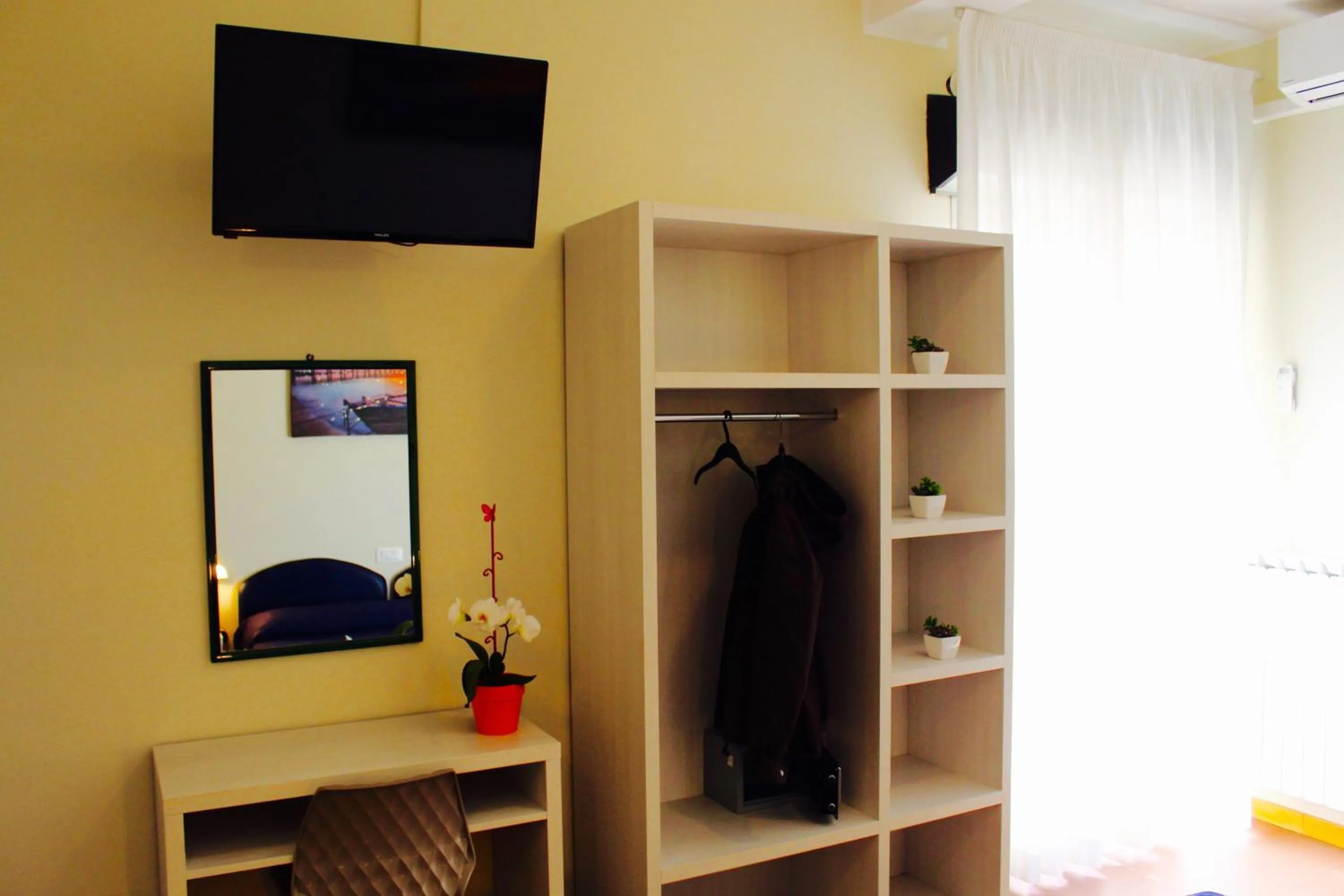 TV and multimedia in Hotel Fedora Rimini