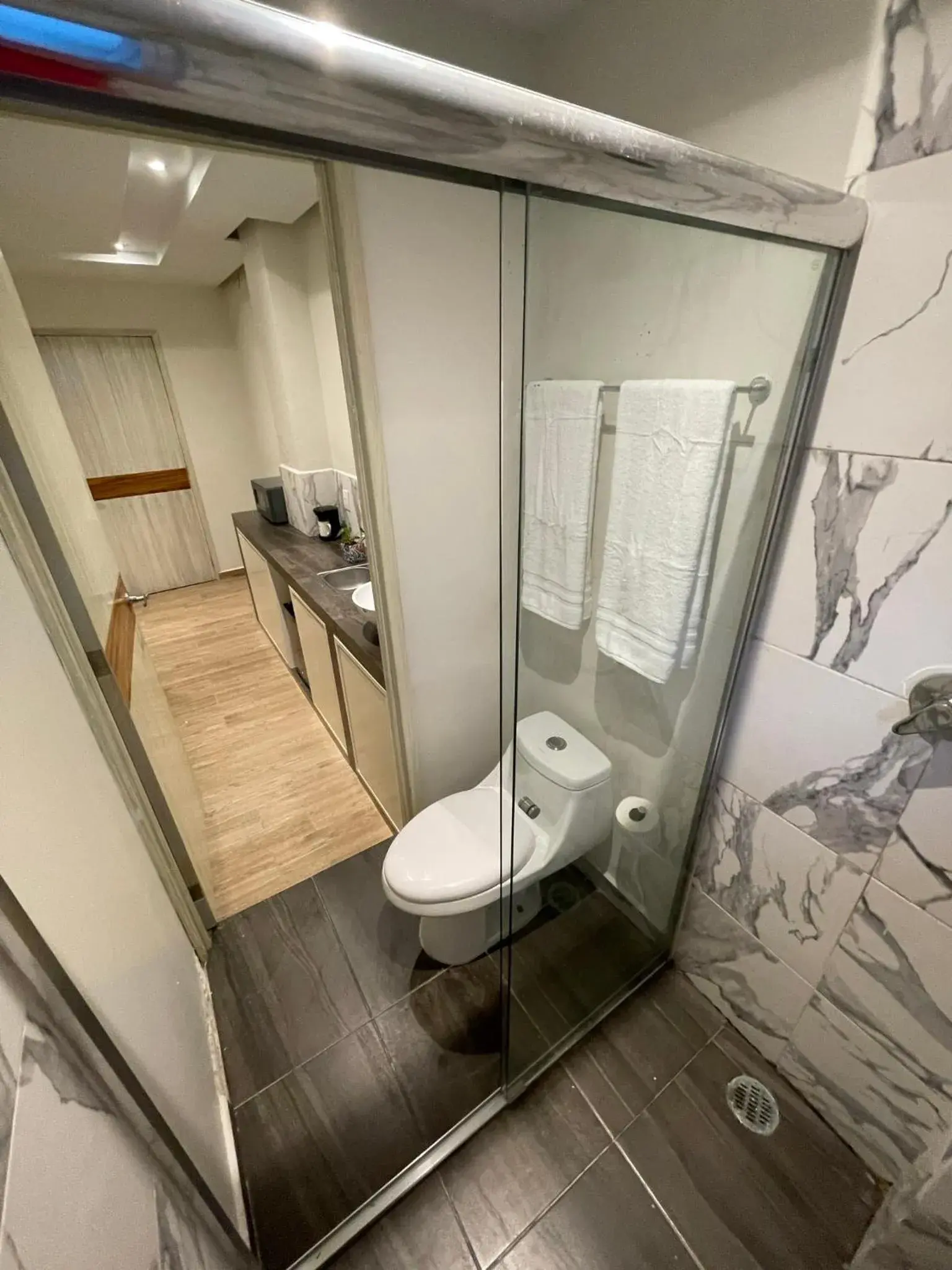 Deluxe Double Room with Two Double Beds in BERTHEL SUITES Deluxe Double Room with Two Double Beds in BERTHEL SUITES