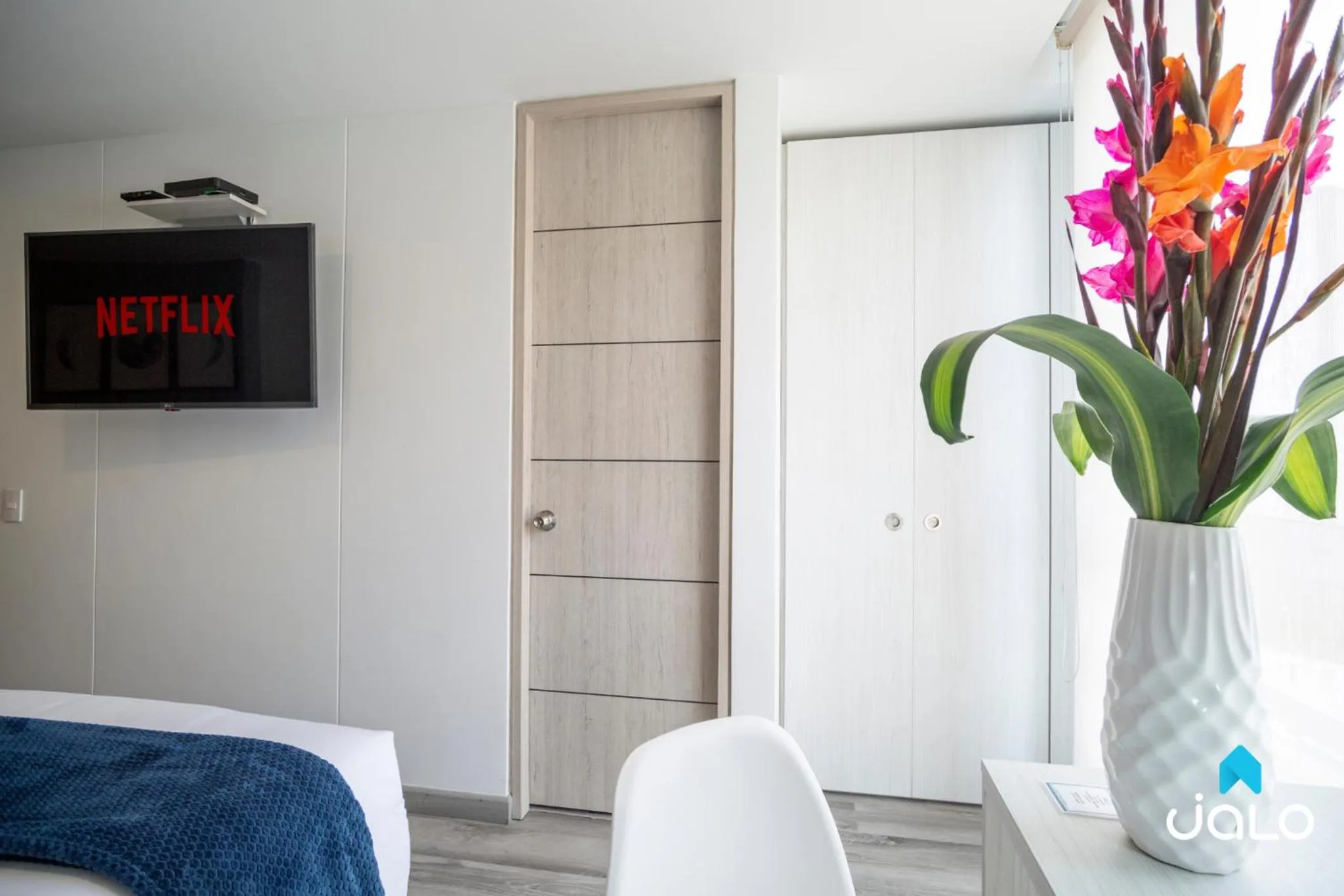 TV and multimedia in Torre Ventto Lofts By Jalo