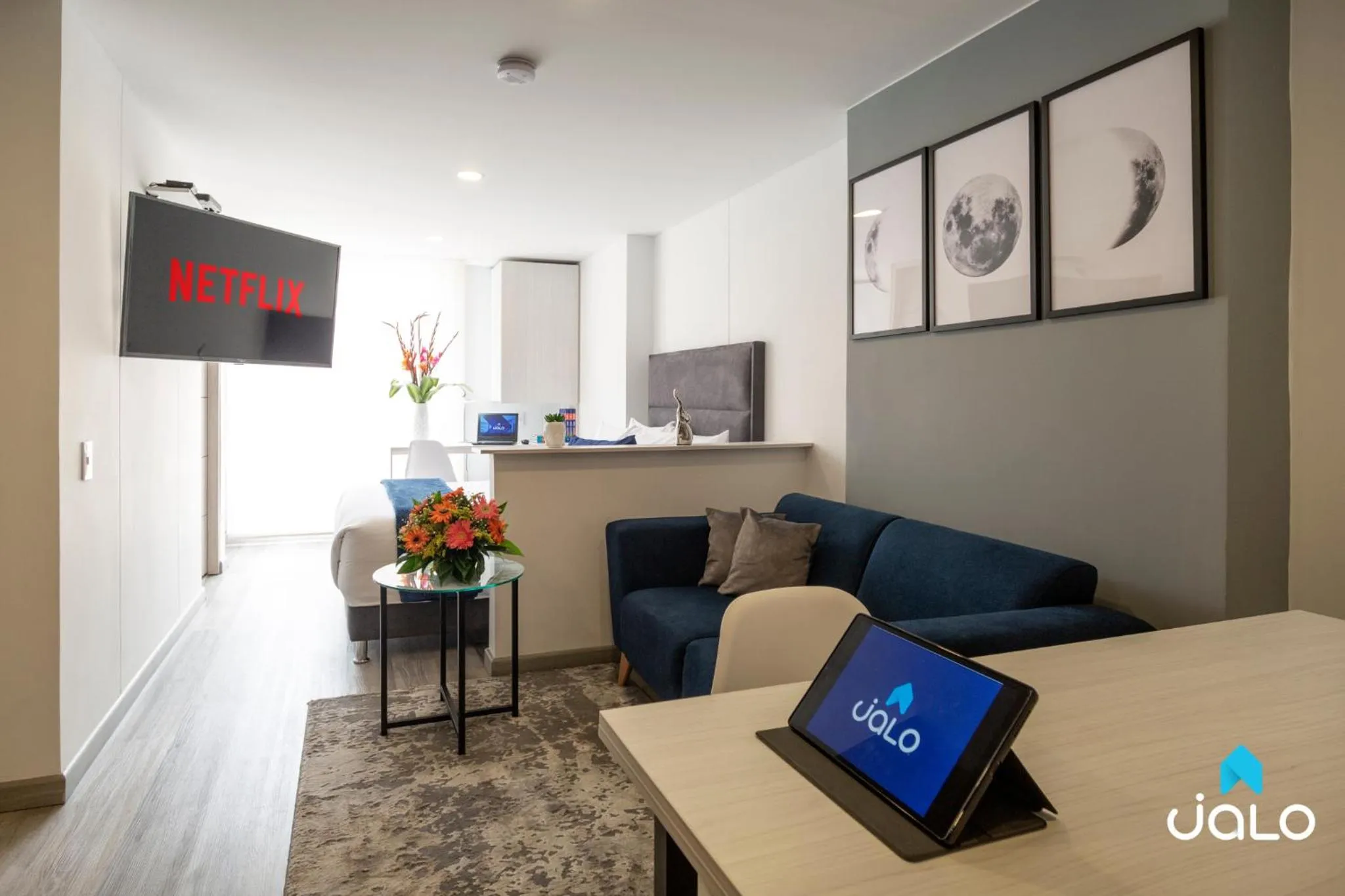 TV and multimedia in Torre Ventto Lofts By Jalo
