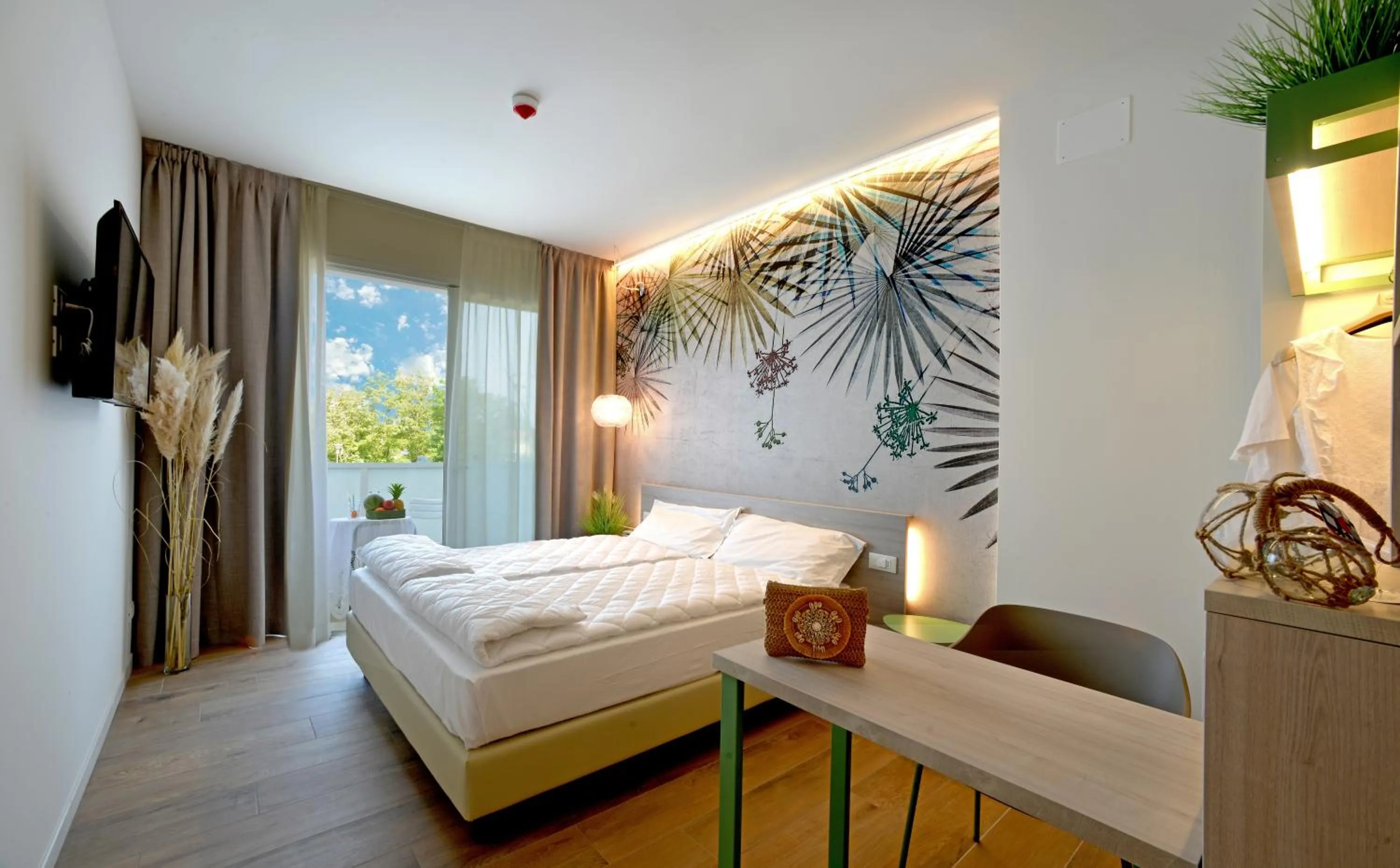 Photo of the whole room, Bed in Alla Pergola