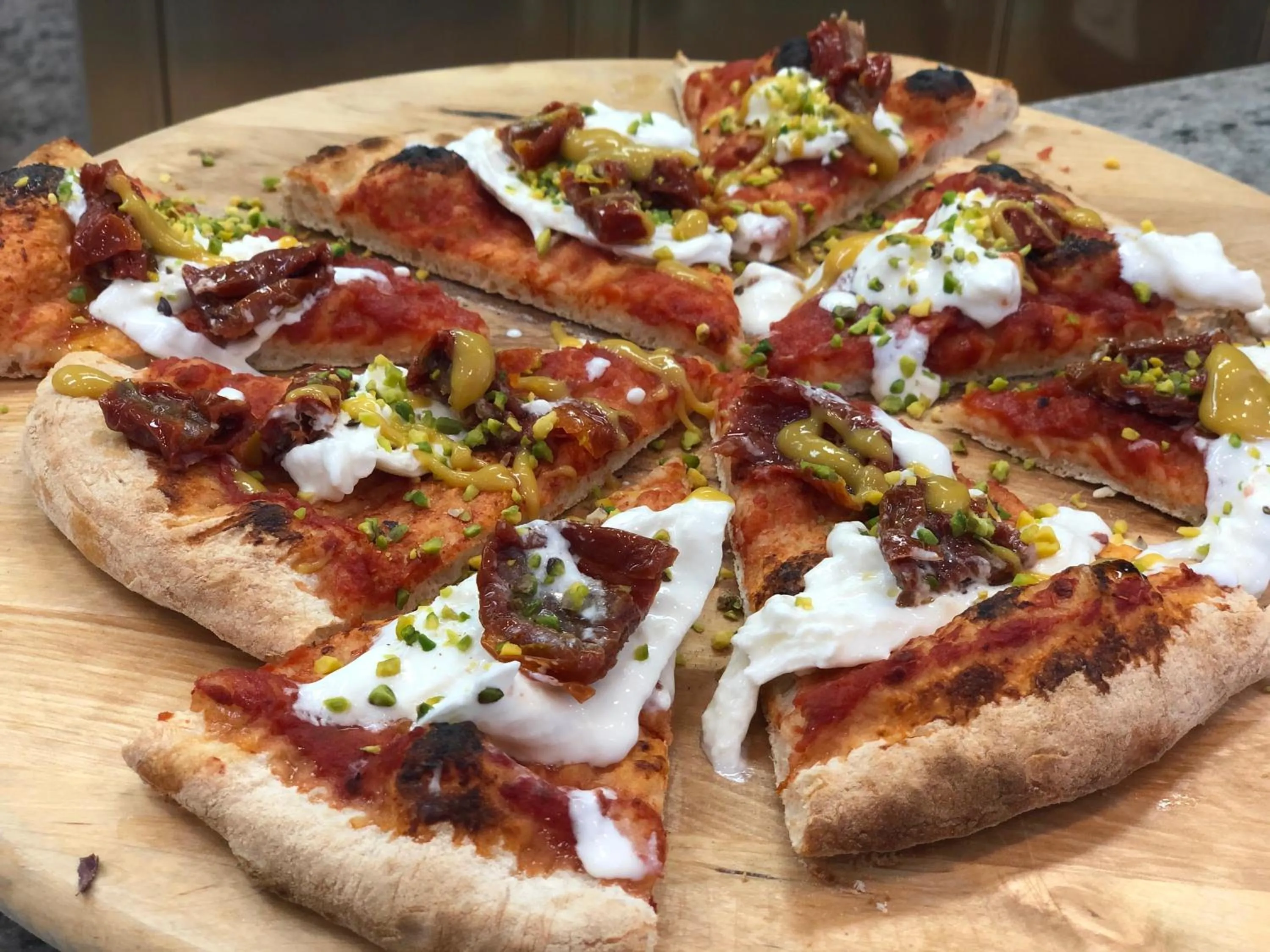 Restaurant/places to eat in Alla Pergola