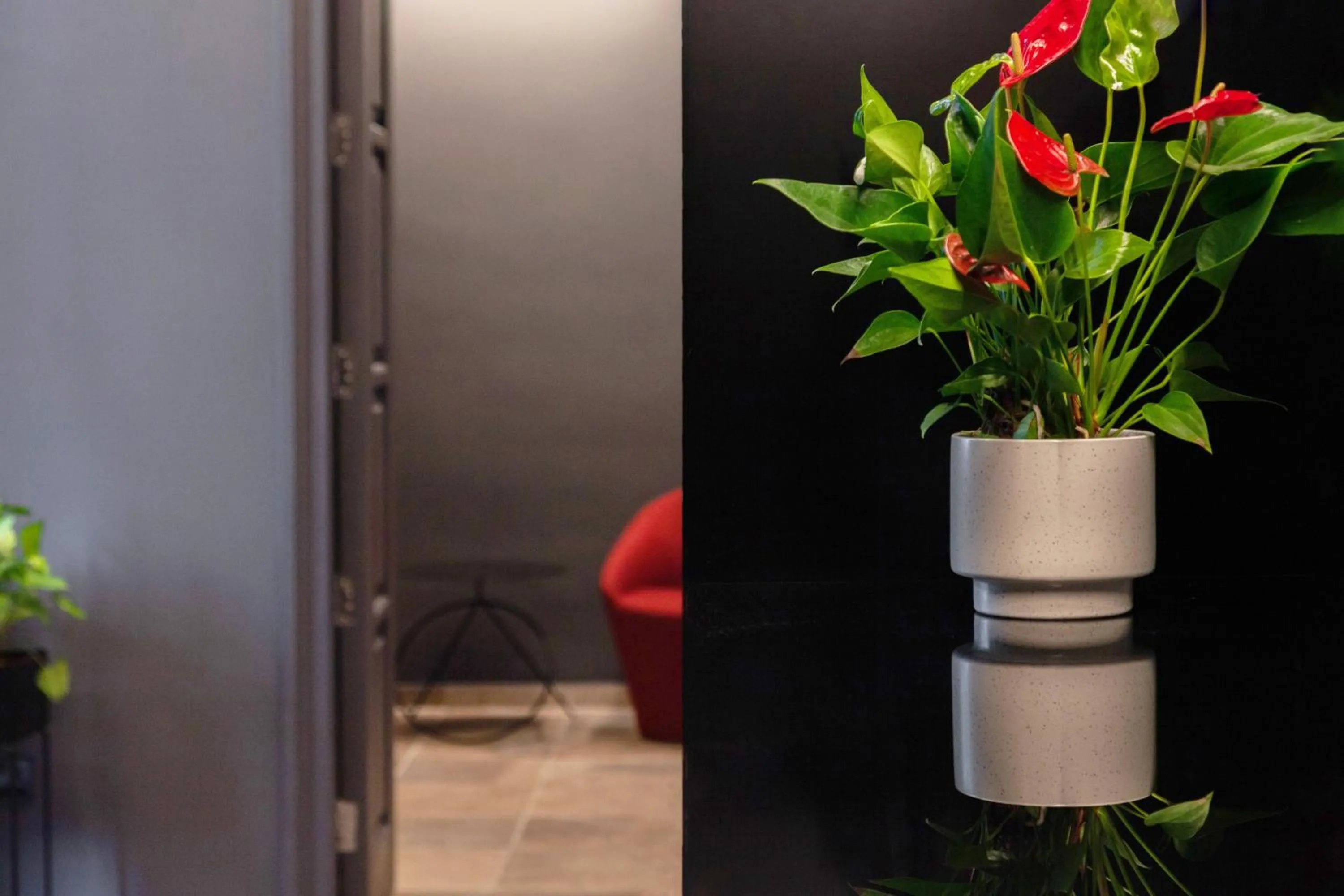 Lobby or reception in The Sendal Boutique Hotel