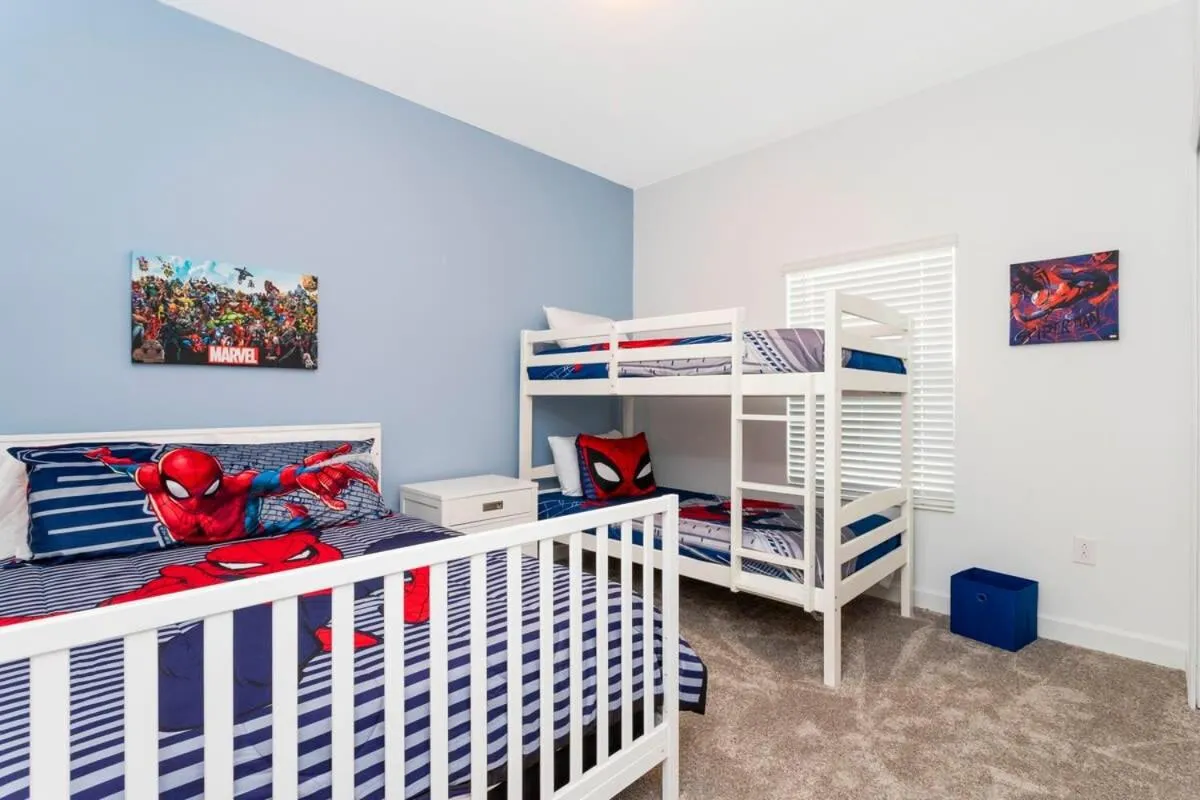Bed in Gorgeous 5 Bd w/ Pool Close to Disney @ Champions Gate 948
