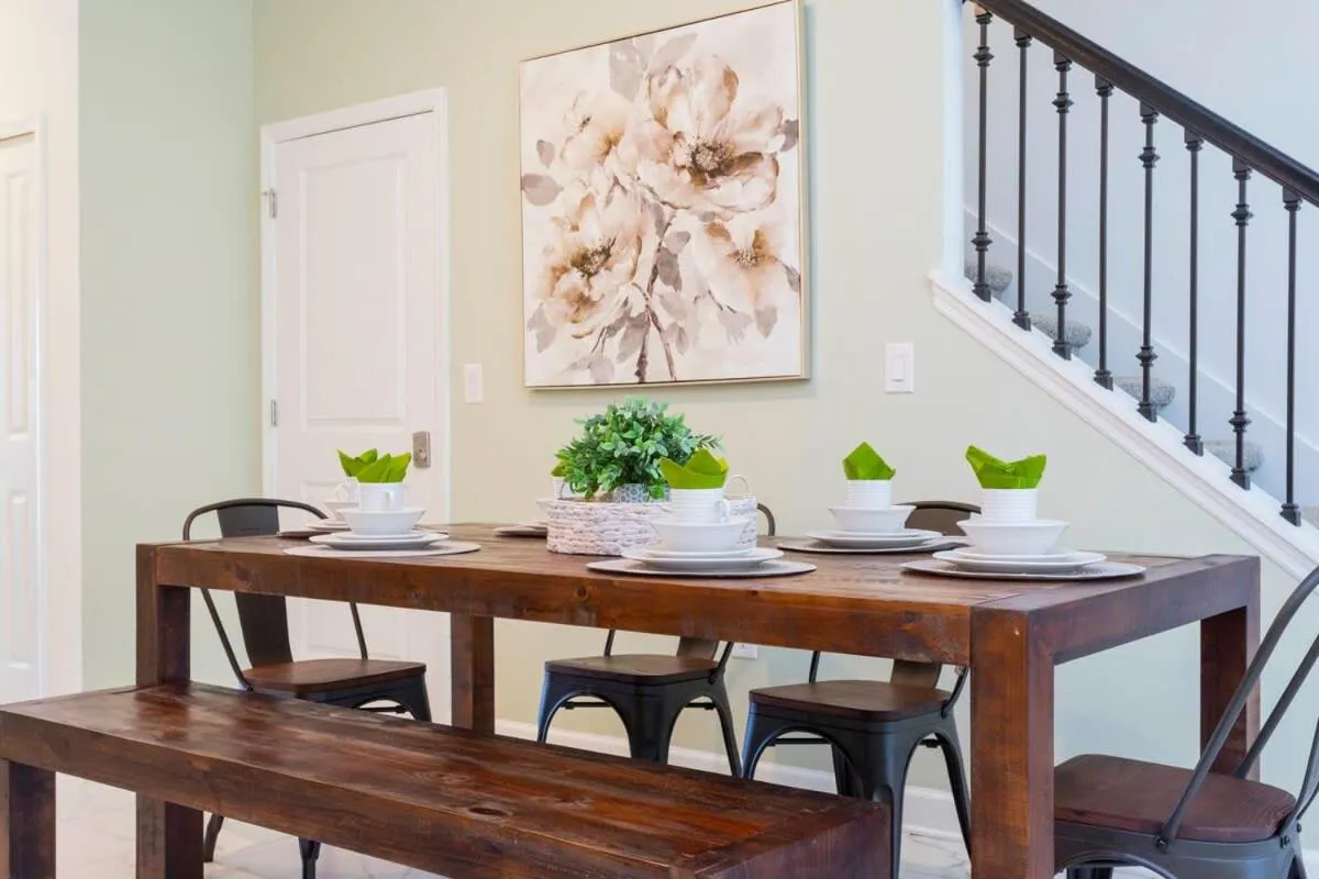 Gorgeous 5 Bd w/ Pool Close to Disney @ Champions Gate 948