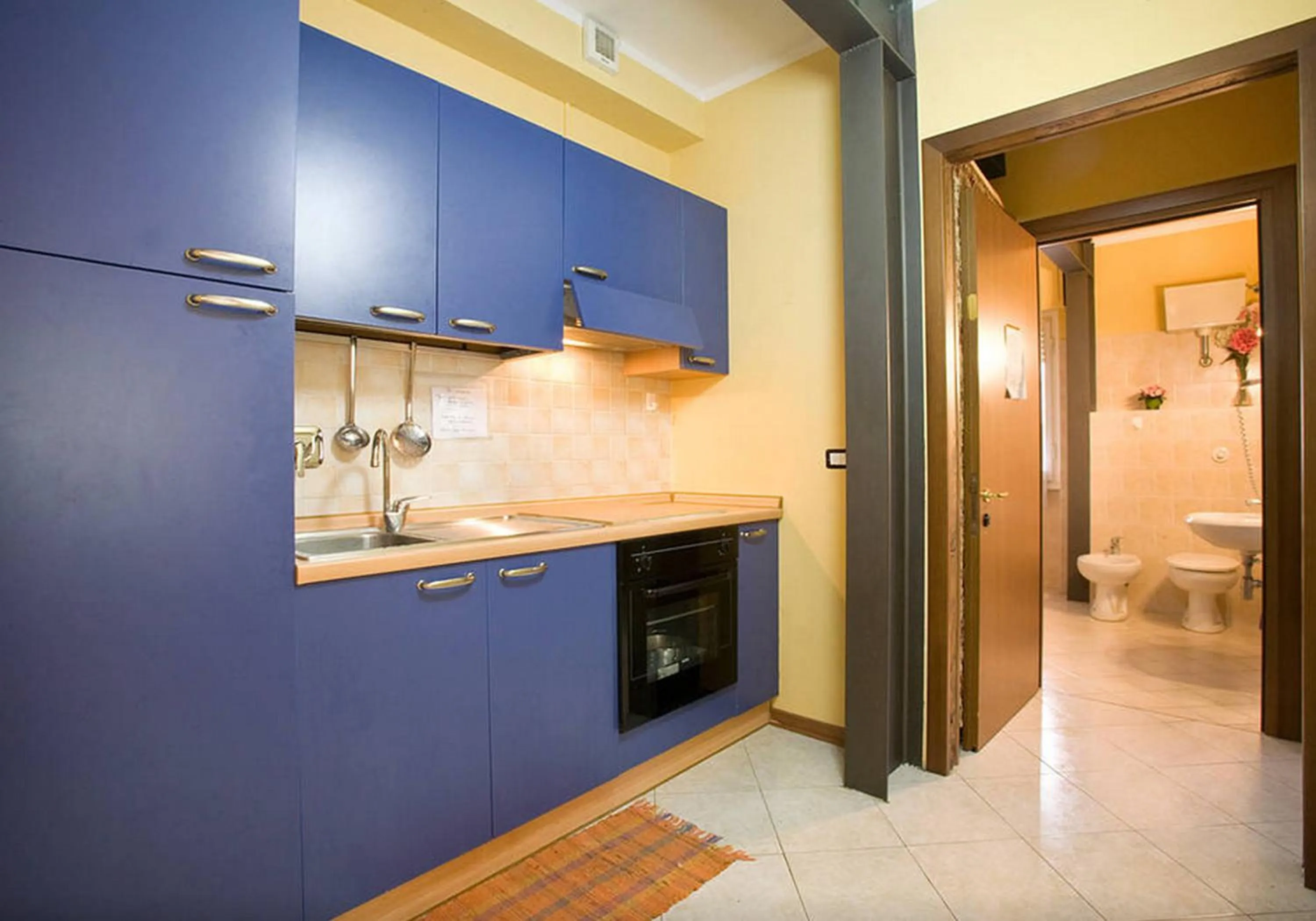 Bathroom in Argentiere Room Apartments