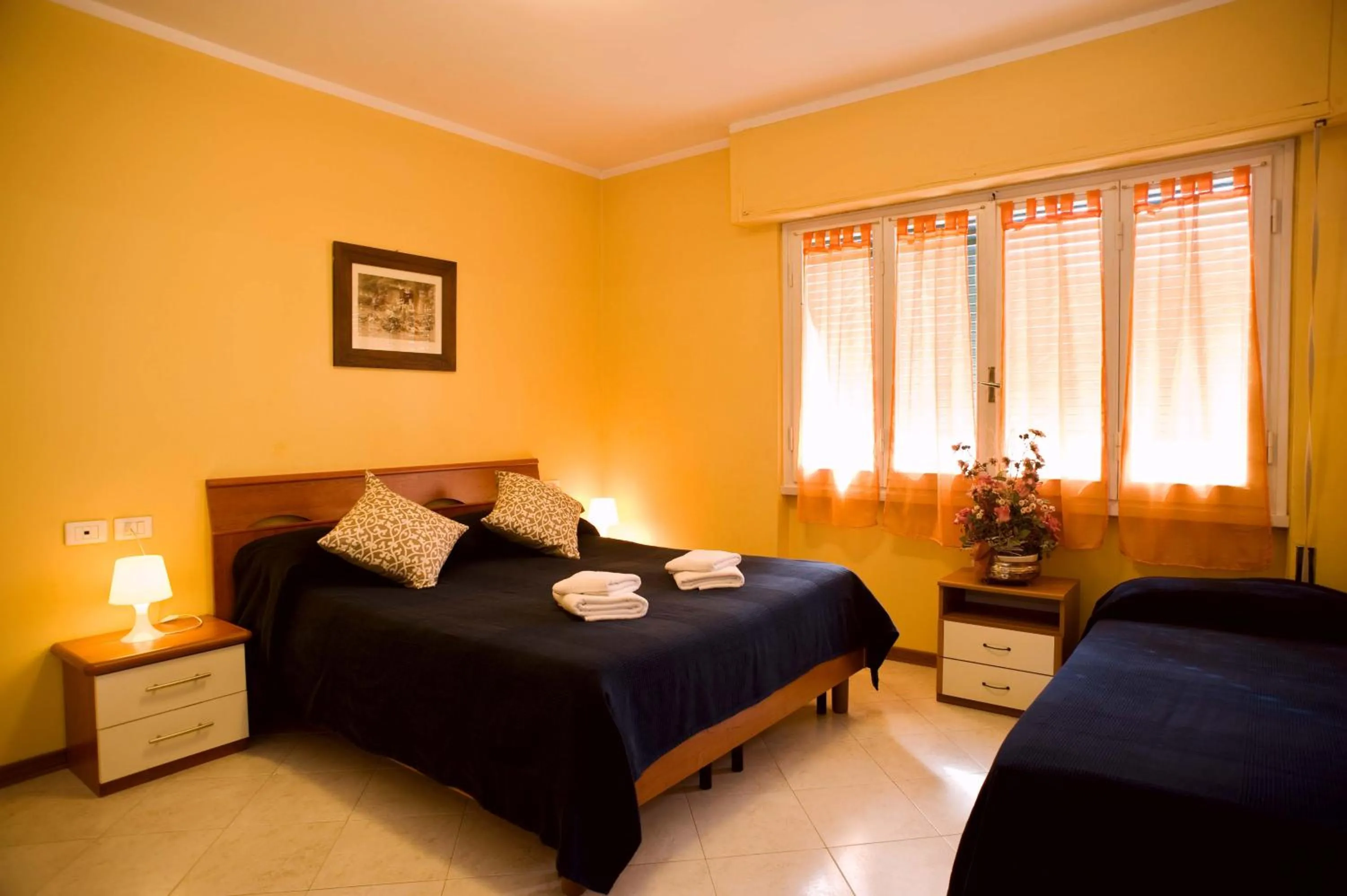 Day, Bed in Argentiere Room Apartments